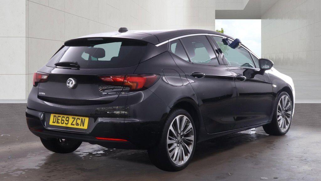 Vauxhall Astra - Image 4