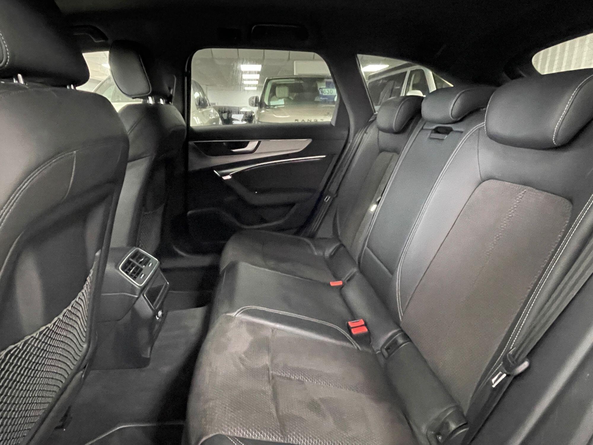 Audi A6 Avant - Image 30