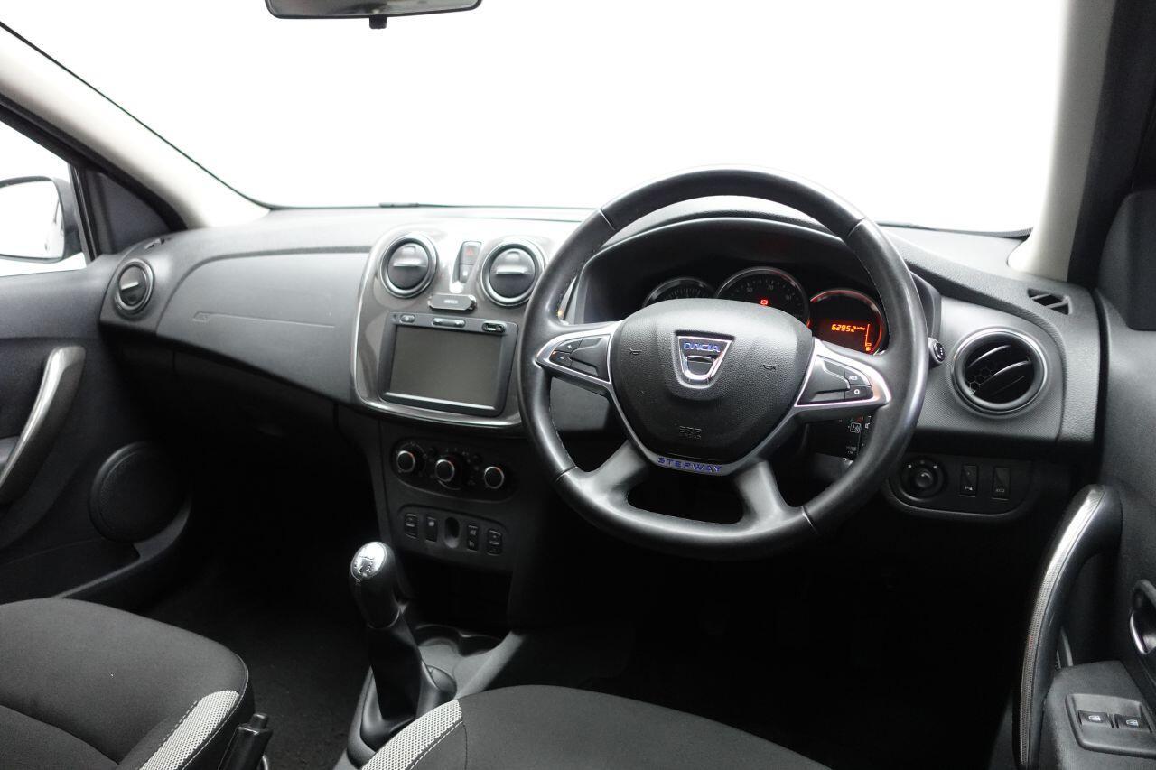Dacia Sandero Stepway - Image 15