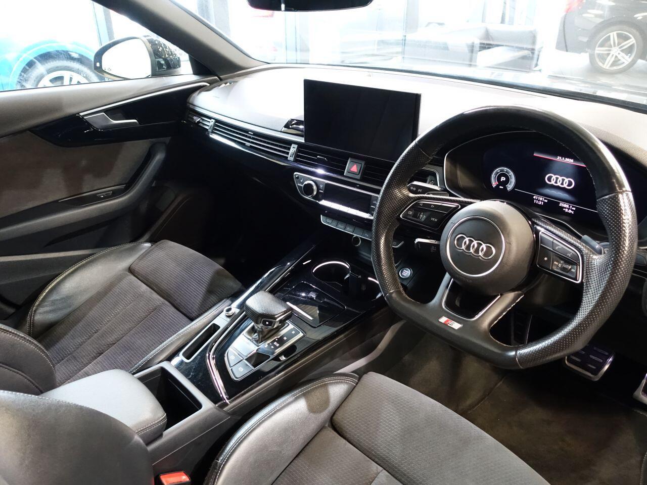 Audi A4 - Image 4