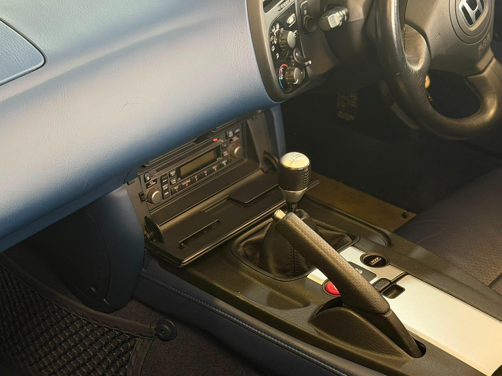Honda S2000 - Image 19