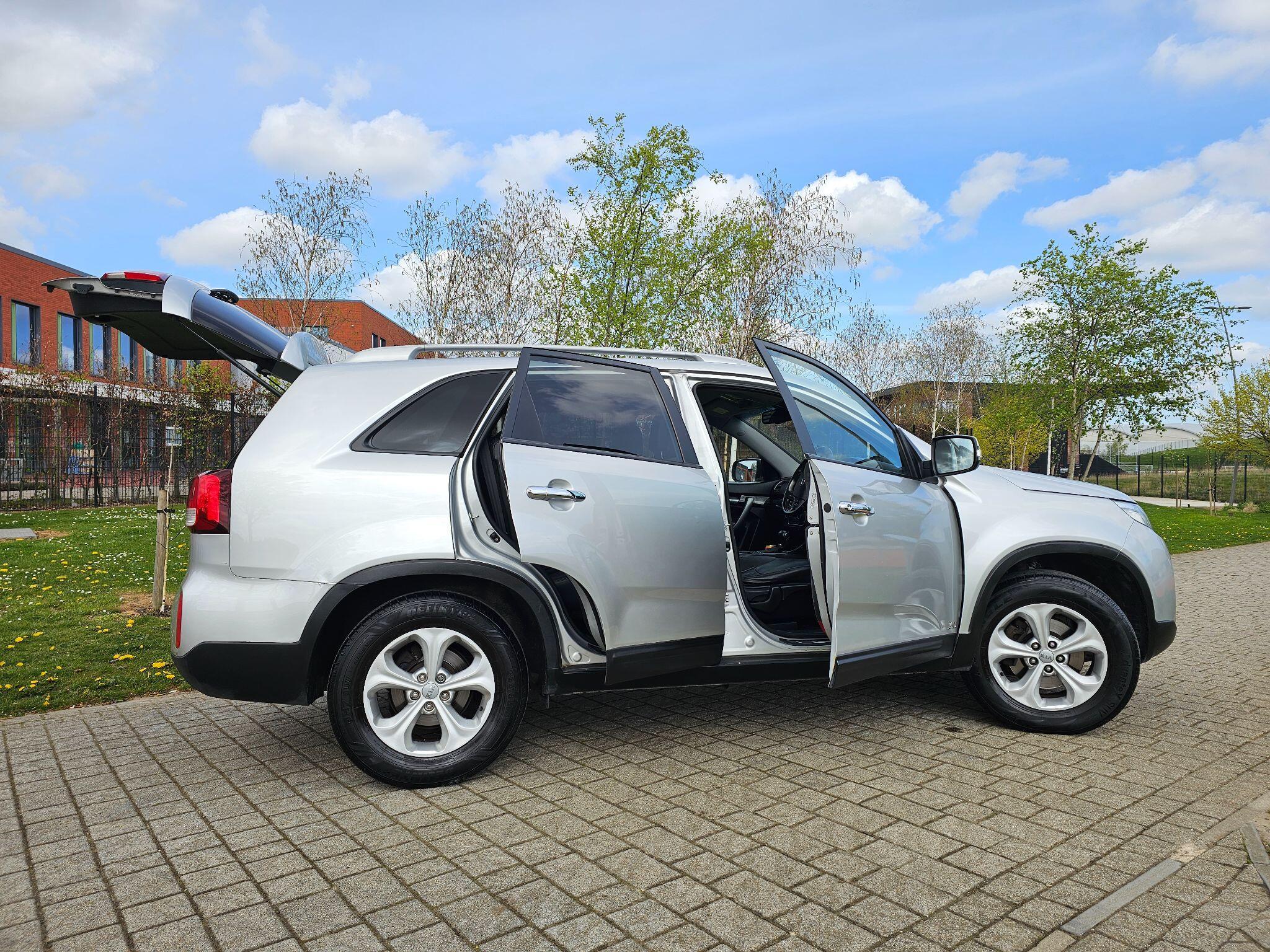 Kia Sorento - Image 9