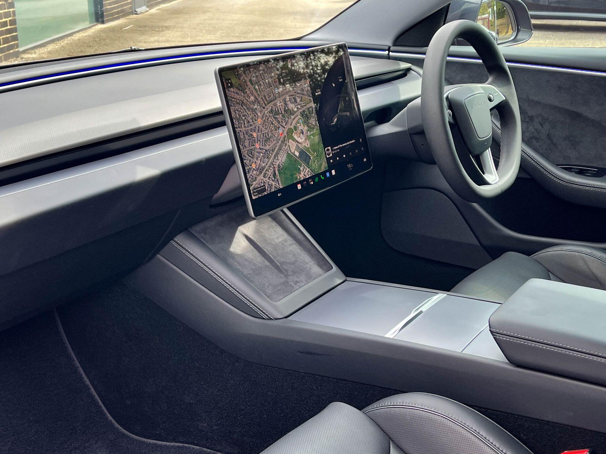 Tesla Model 3 - Image 5