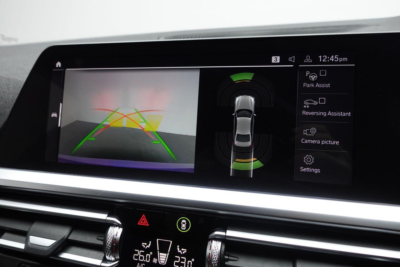 BMW 3 Series - Image 21