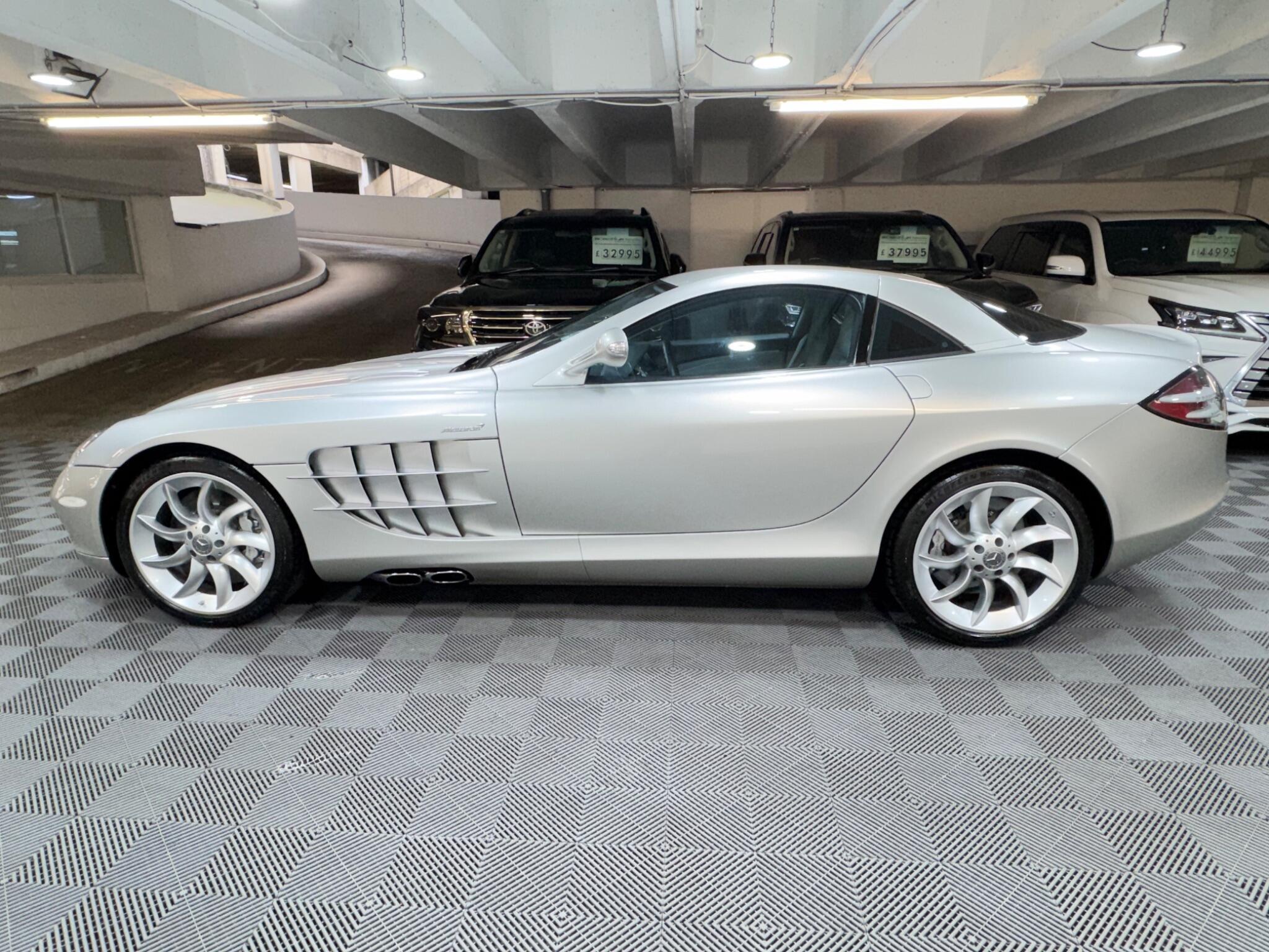Mercedes SLR McLaren - Image 2