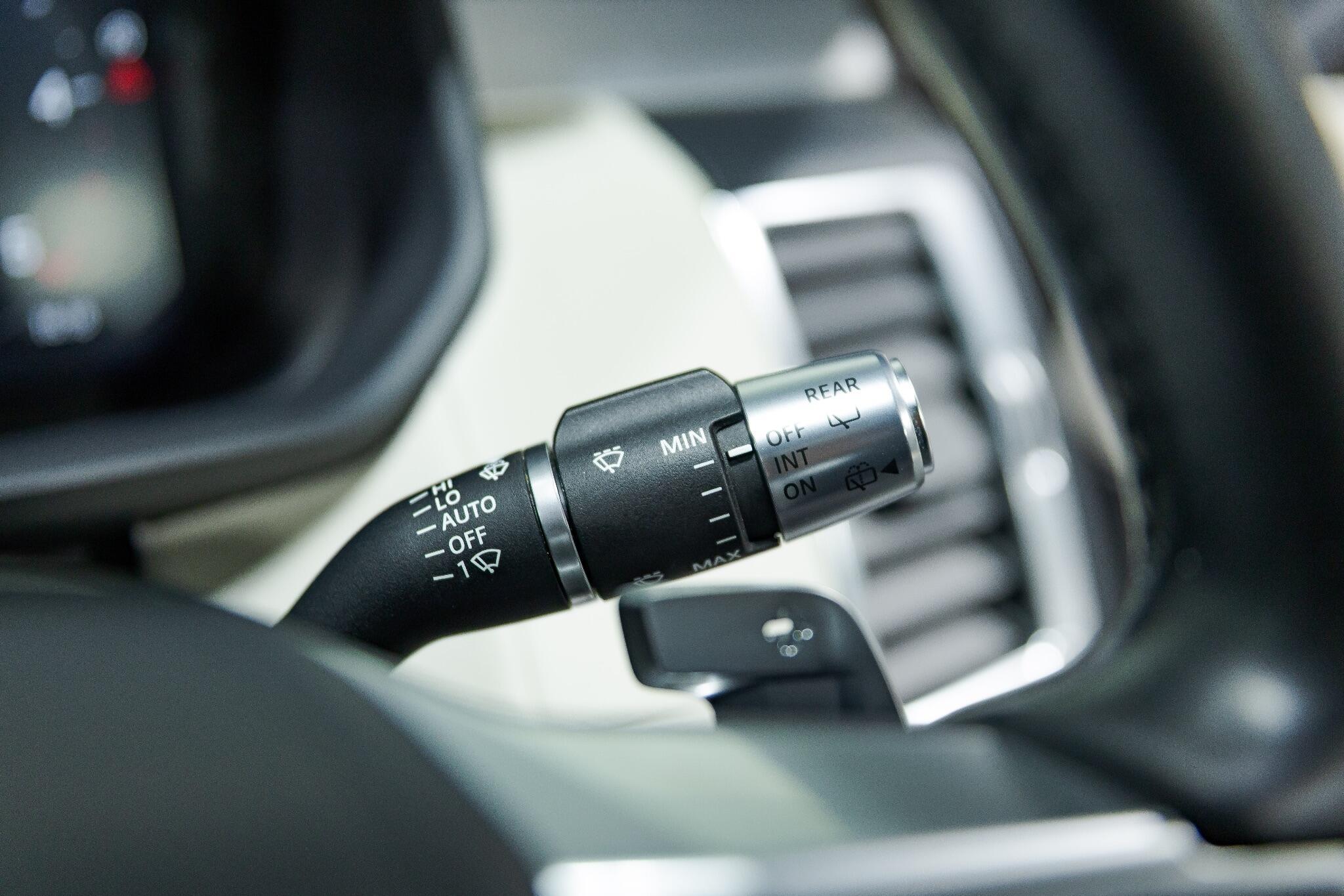 Land Rover Discovery - Image 37