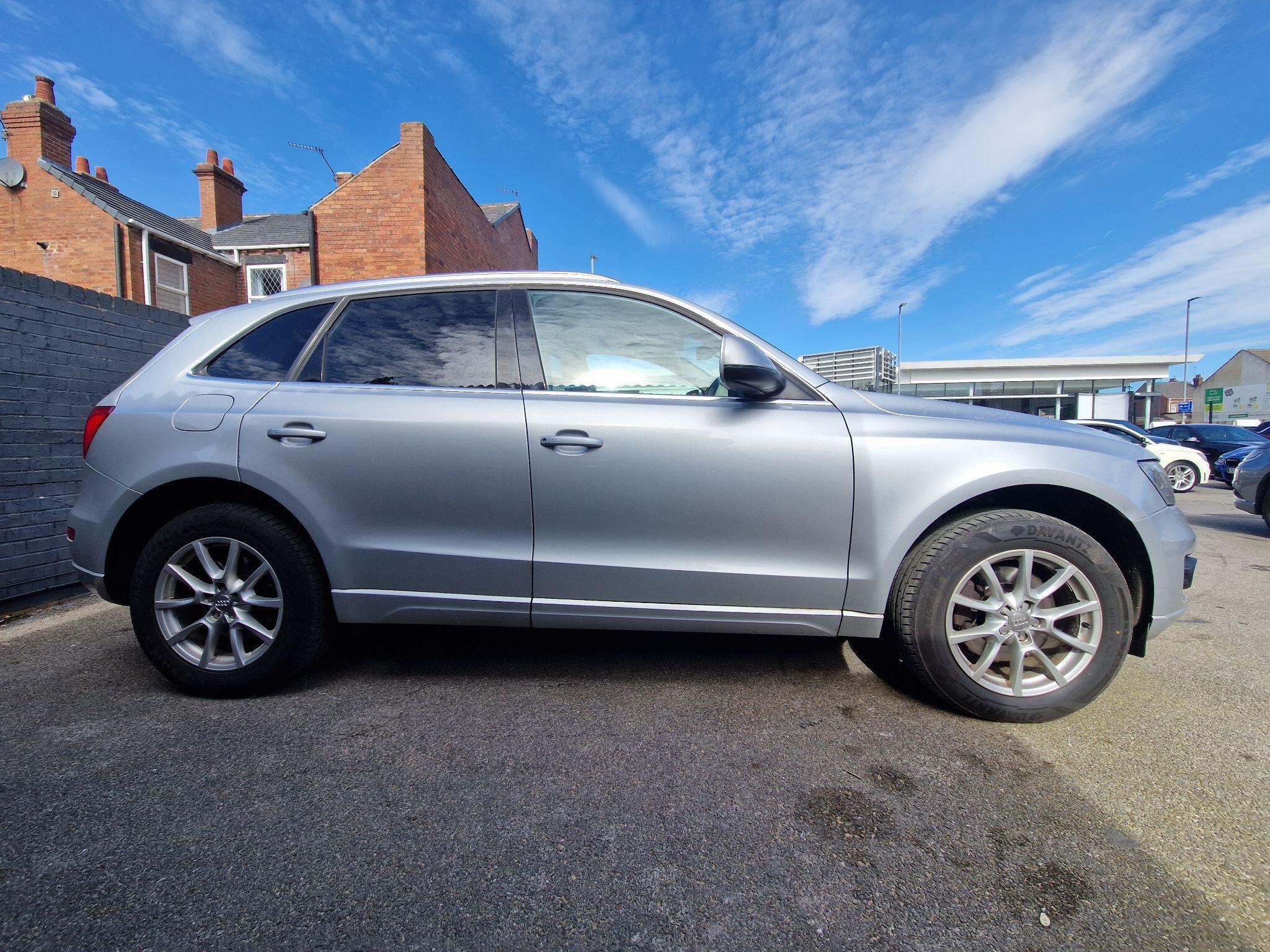 Audi Q5 - Image 7