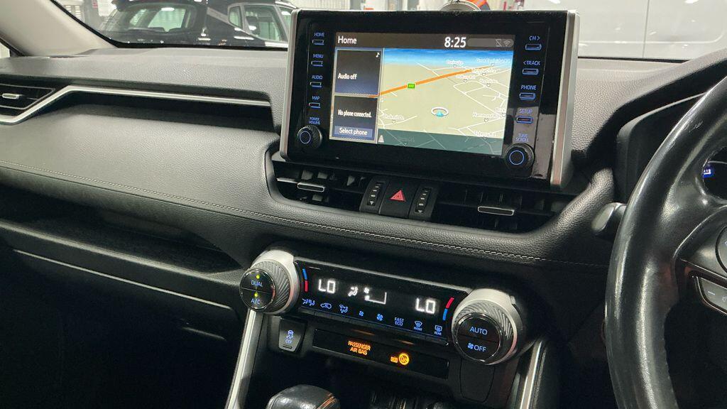 Toyota RAV4 - Image 5