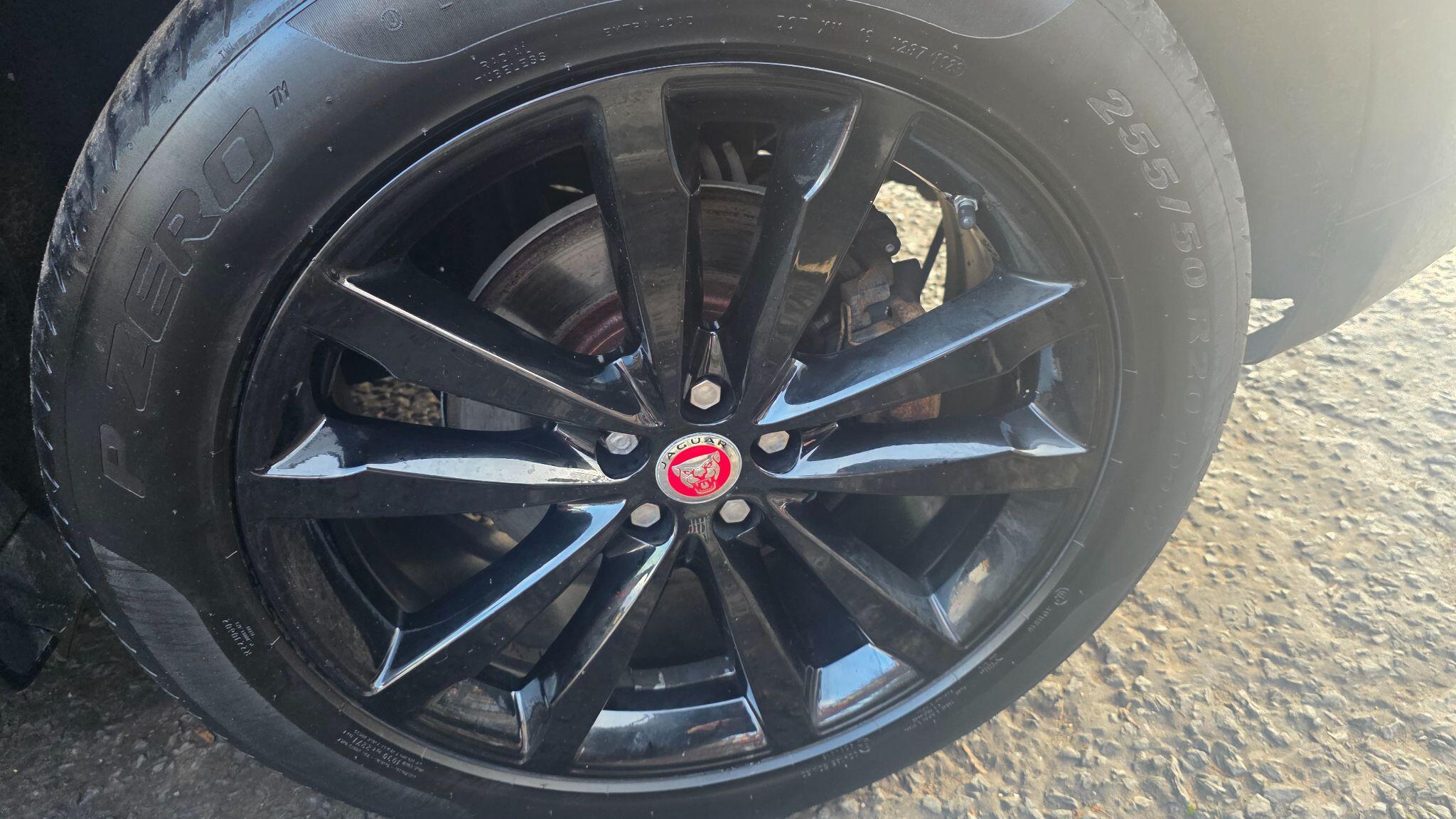 Jaguar F-Pace - Image 49