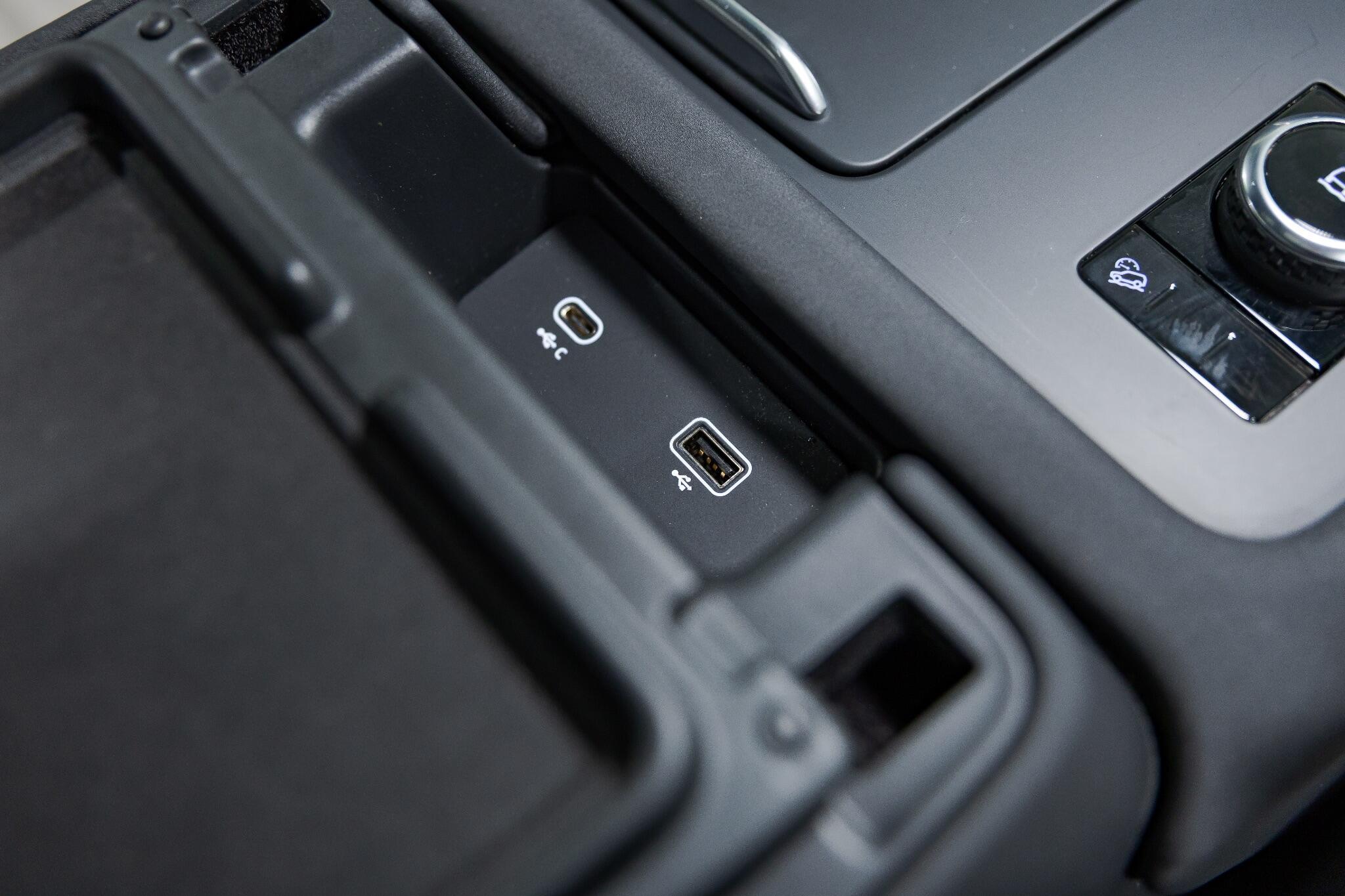 Land Rover Discovery - Image 62