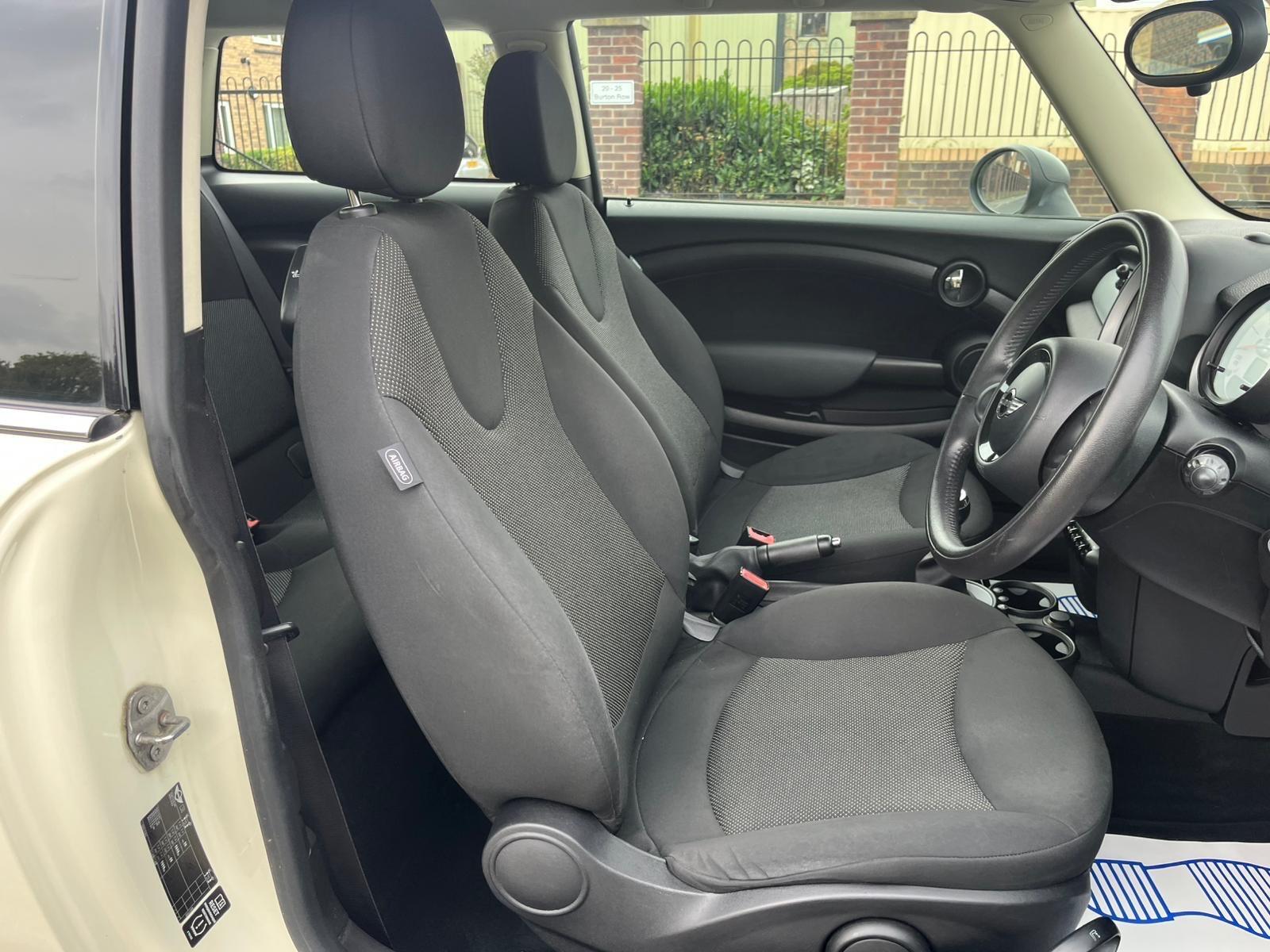 MINI Hatch - Image 11