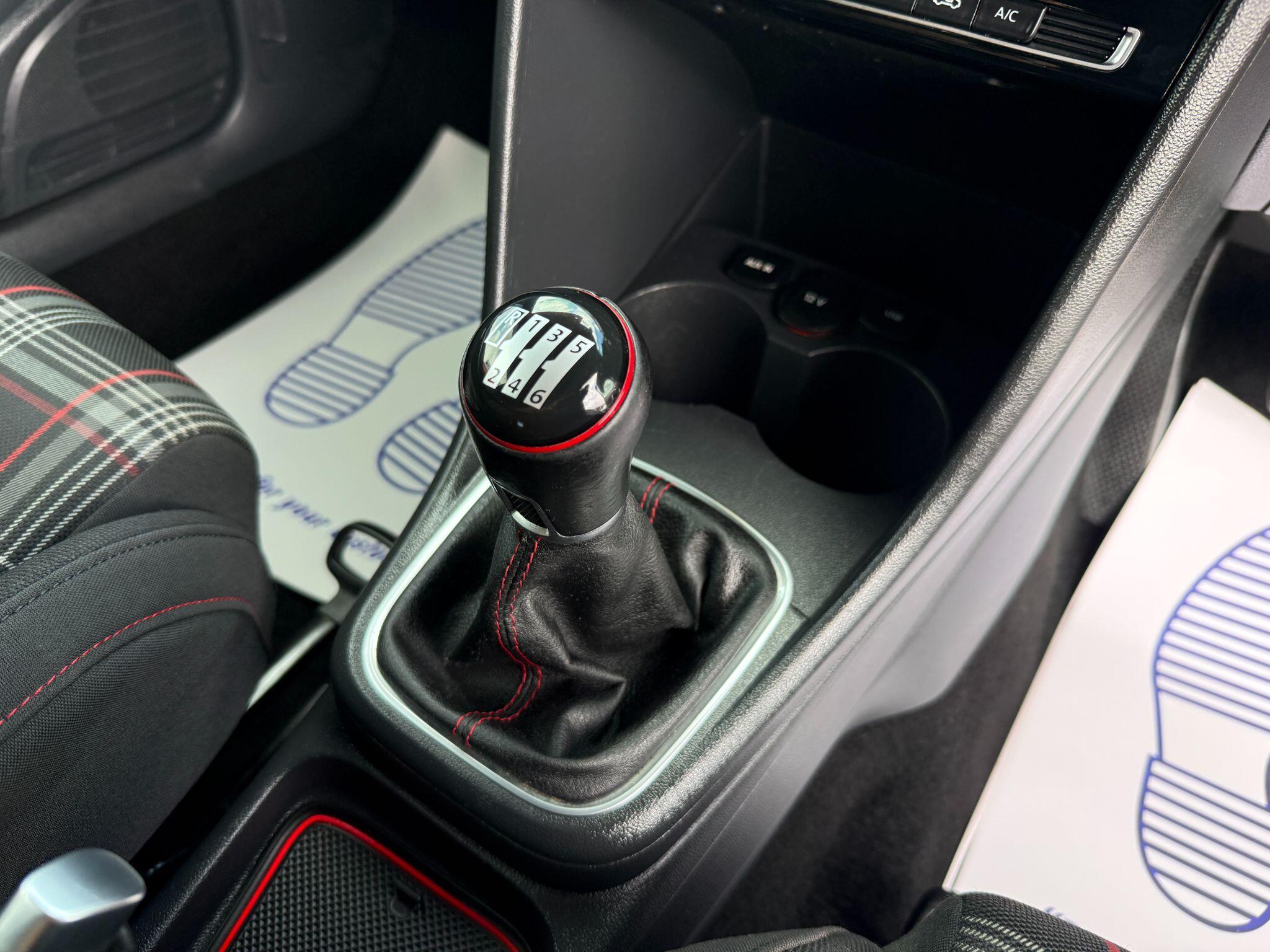 Volkswagen Polo - Image 47