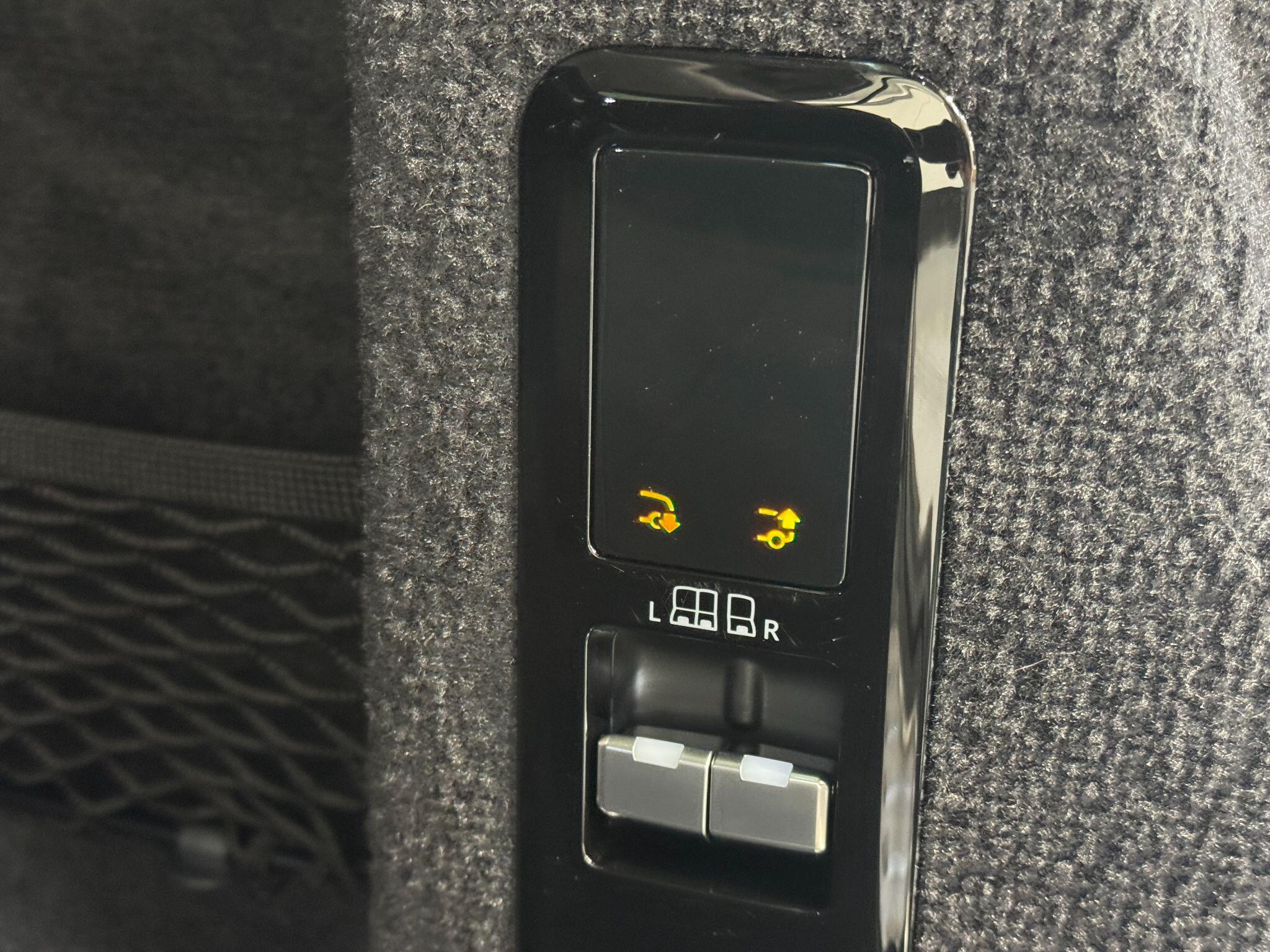 Land Rover RANGE ROVER SPORT - Image 62