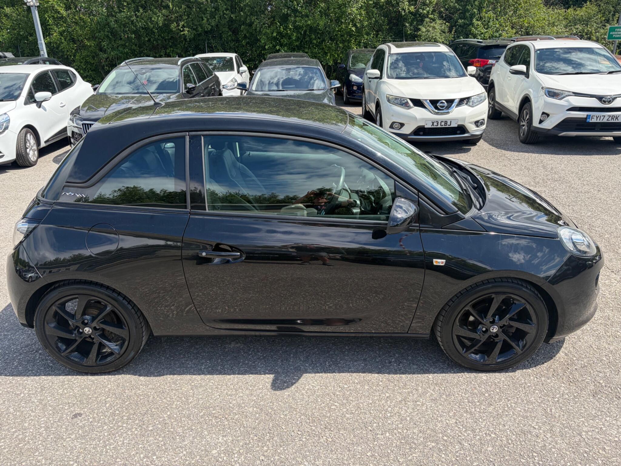 Vauxhall ADAM - Image 14