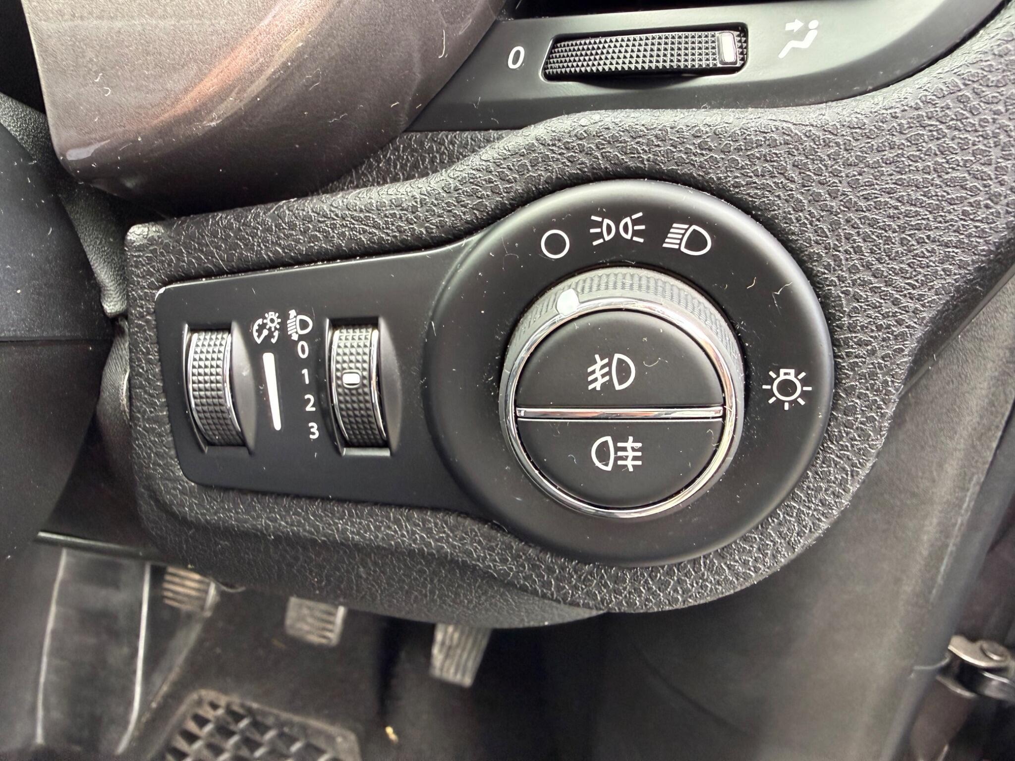 Fiat 500X - Image 19