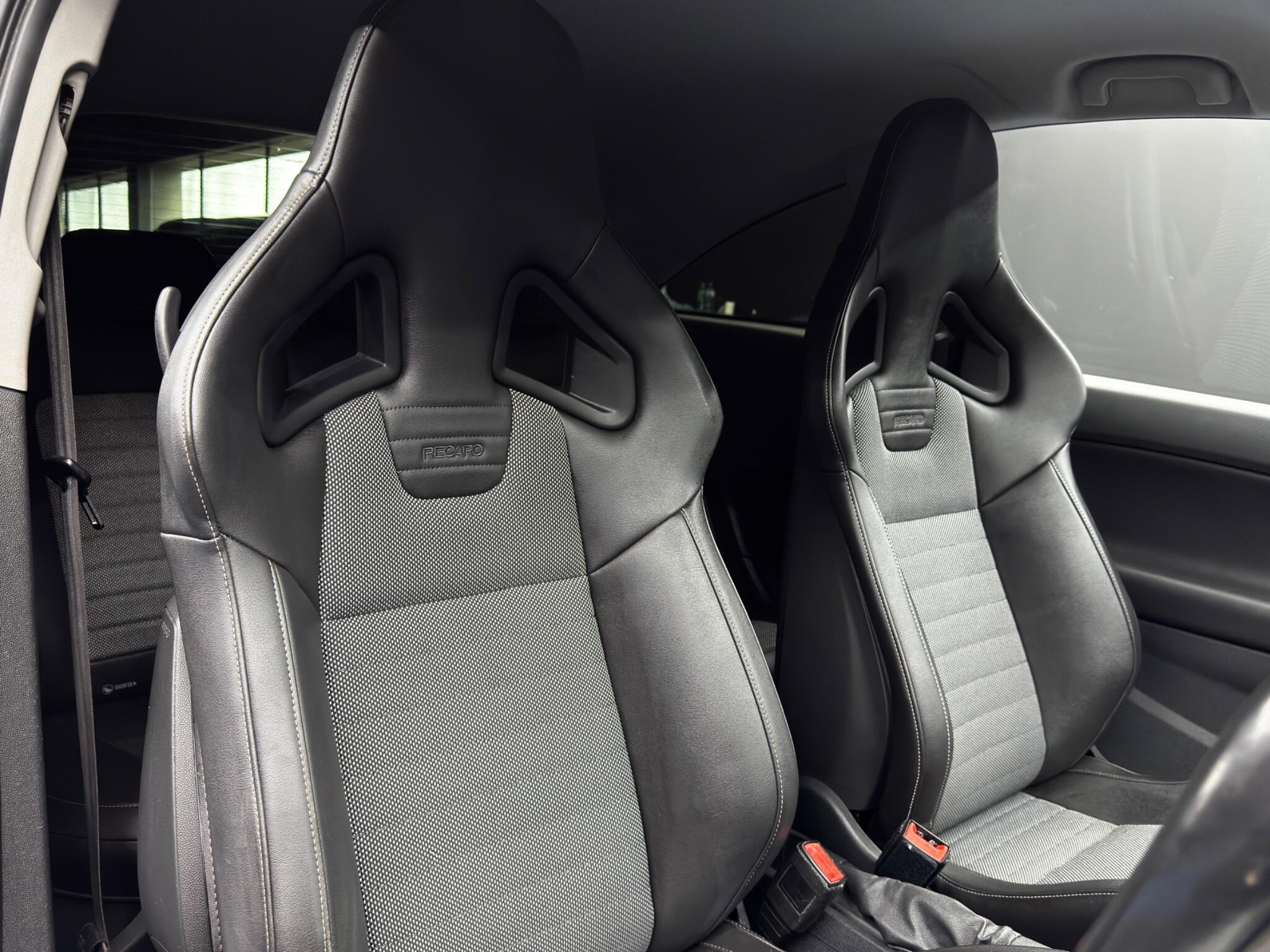 Vauxhall Corsa - Image 12