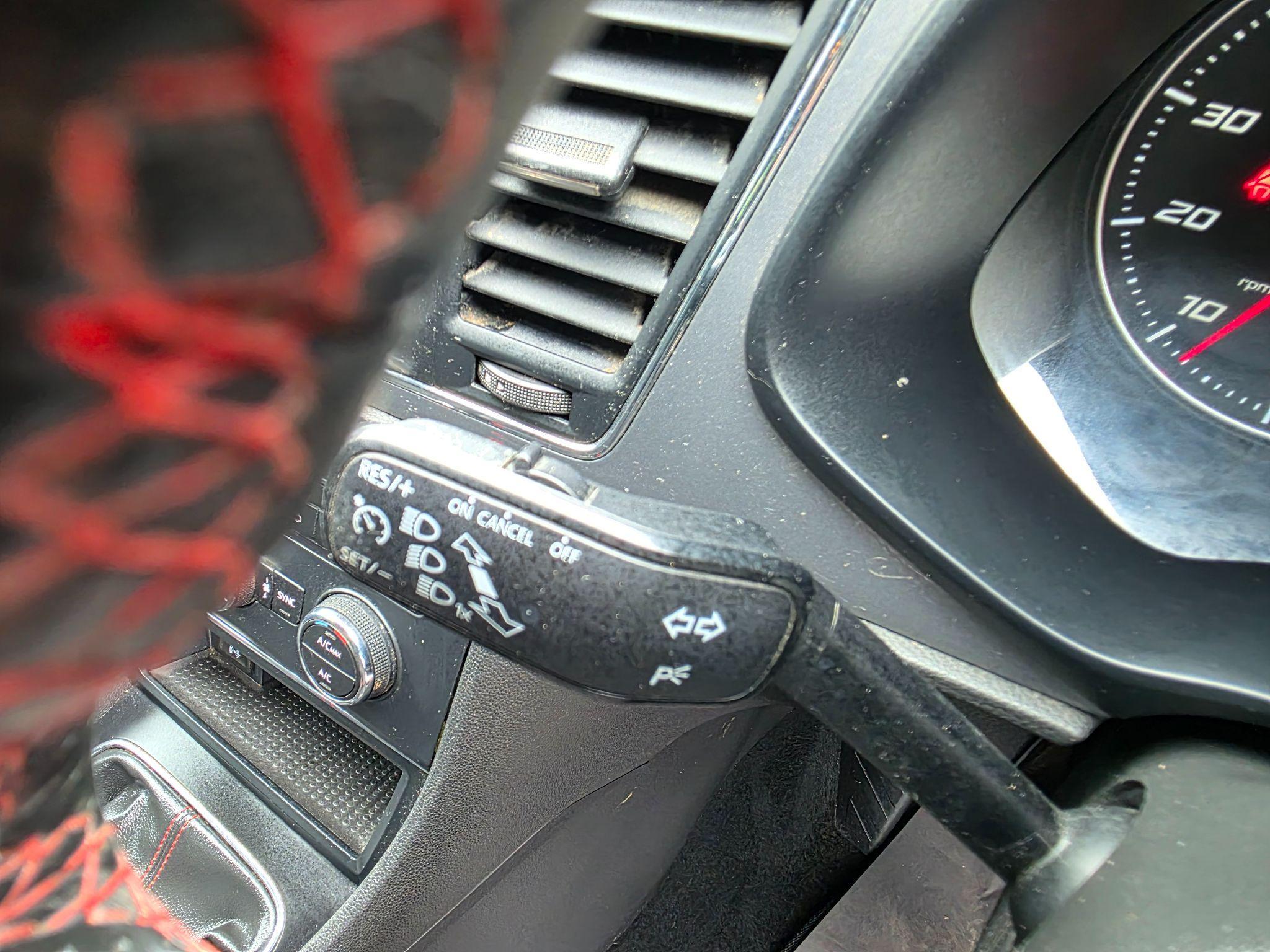 SEAT Leon - Image 19