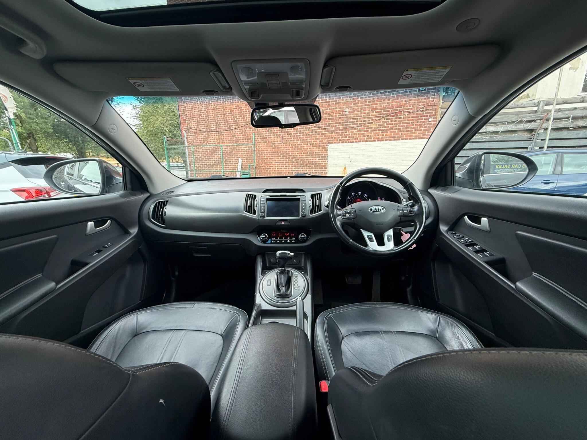 Kia Sportage - Image 17
