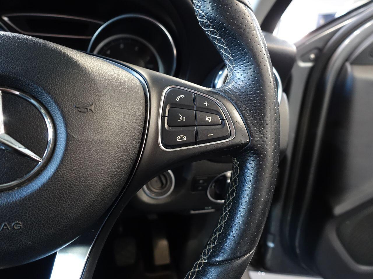 Mercedes-benz GLA - Image 18