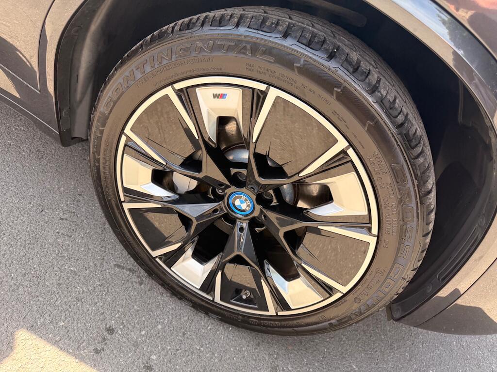 BMW iX3 - Image 16