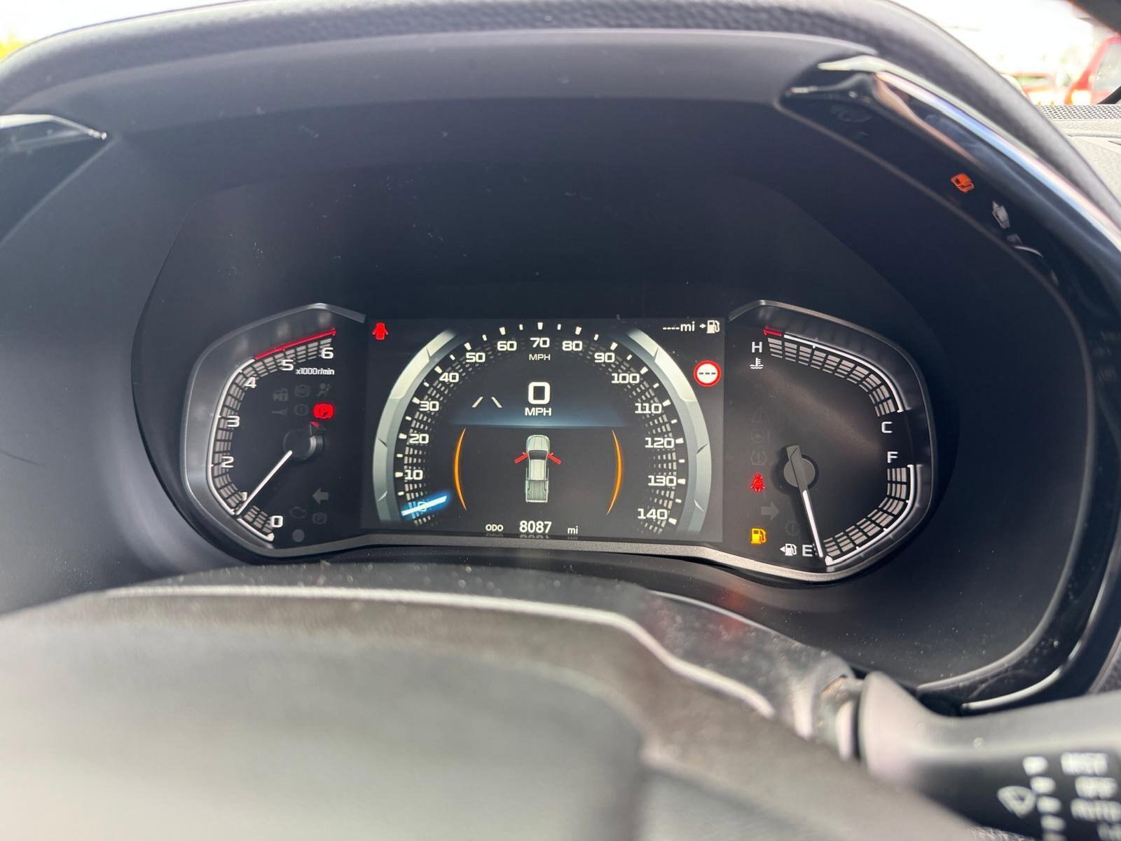 Isuzu D-MAX - Image 12
