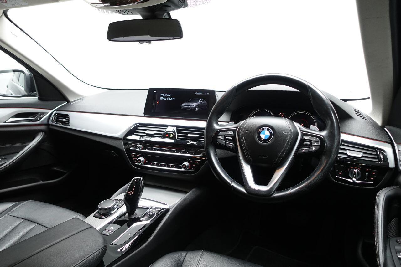 BMW 5 Series - Image 15