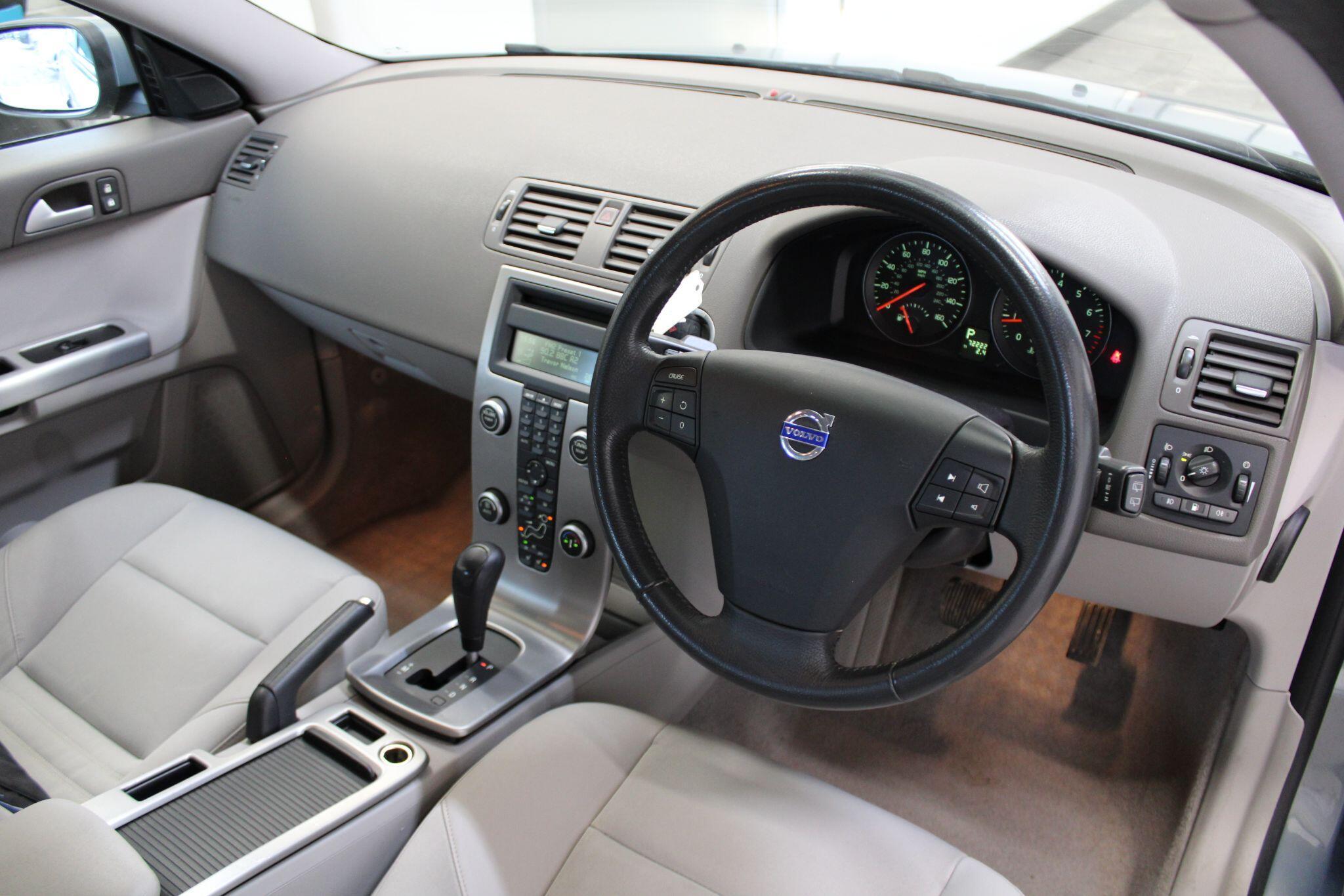 Volvo V50 - Image 42