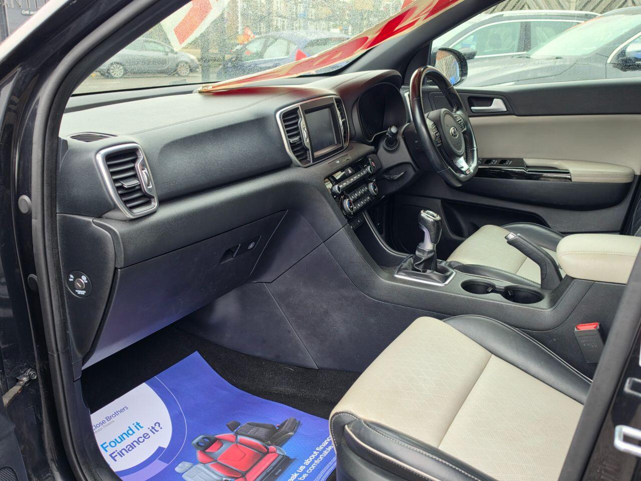 Kia Sportage - Image 14