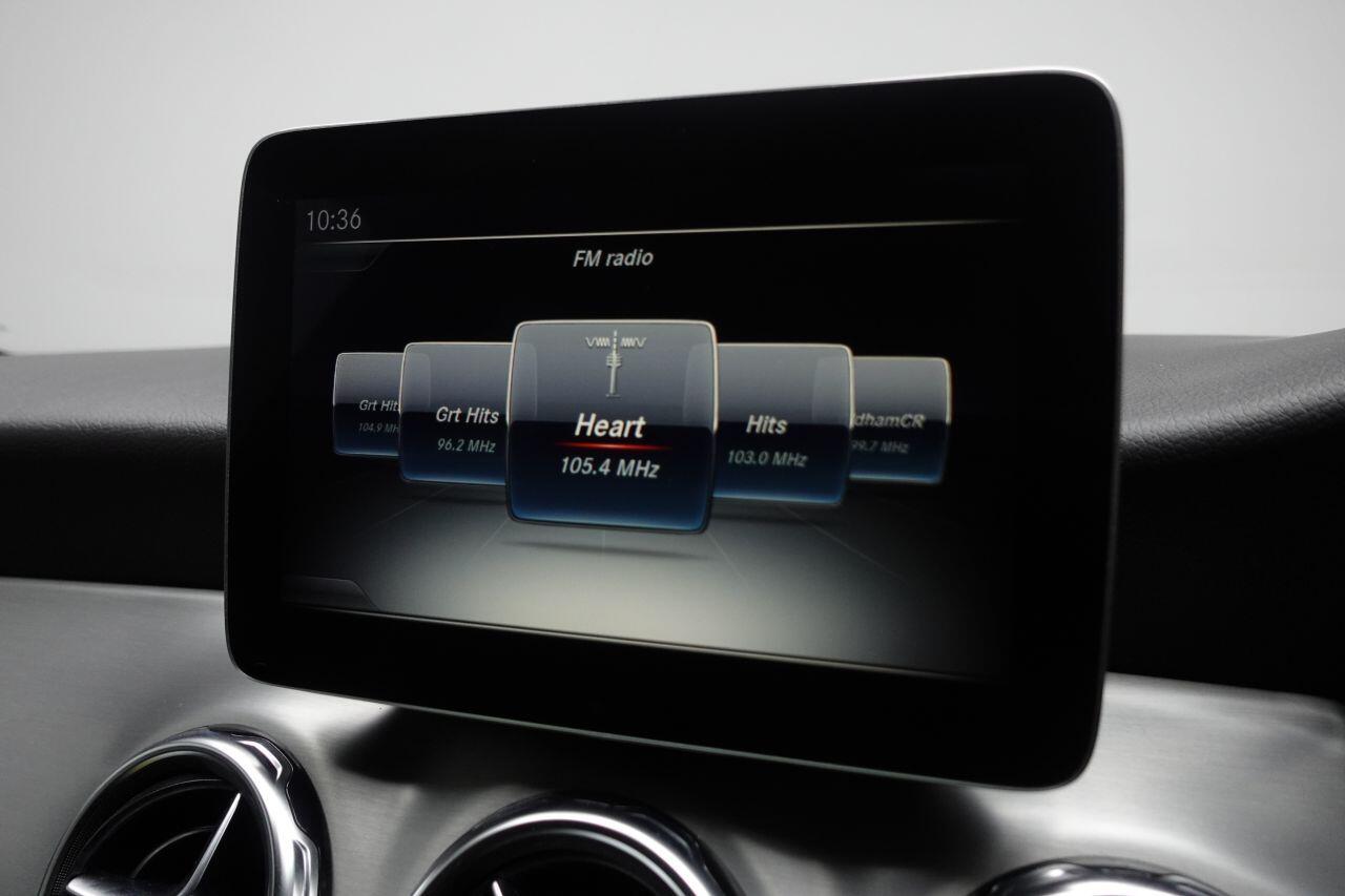 Mercedes-benz GLA - Image 21