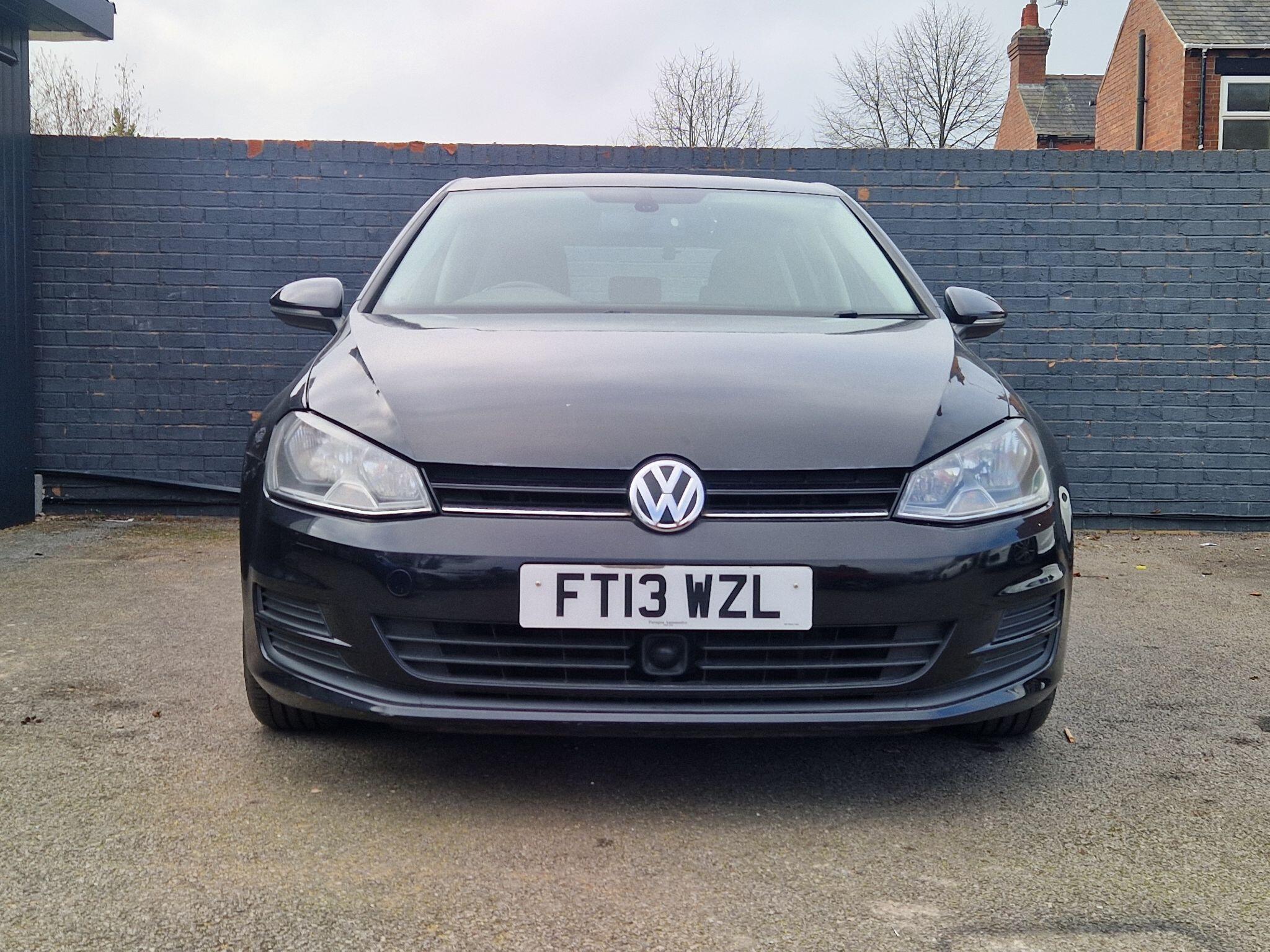 Volkswagen Golf - Image 16