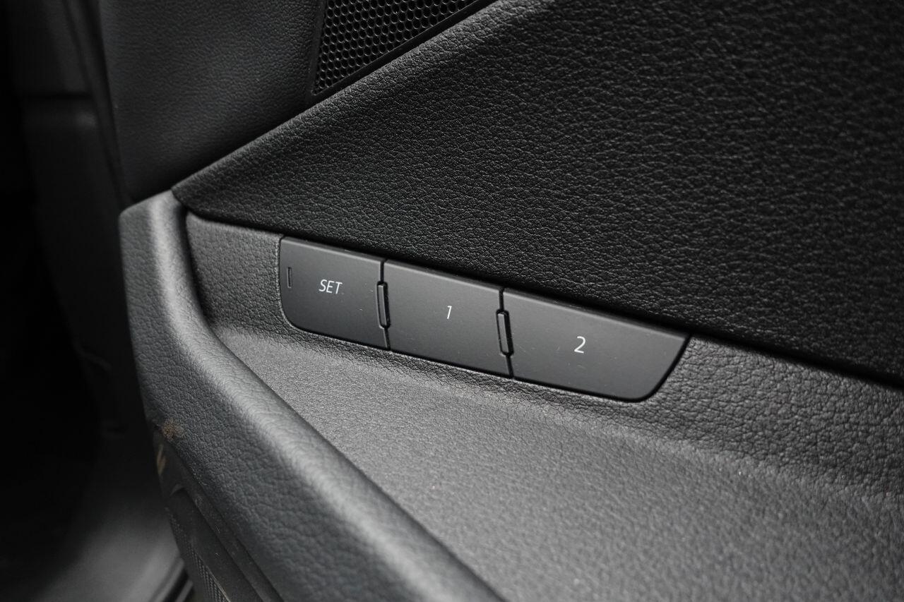 Audi E-Tron - Image 20