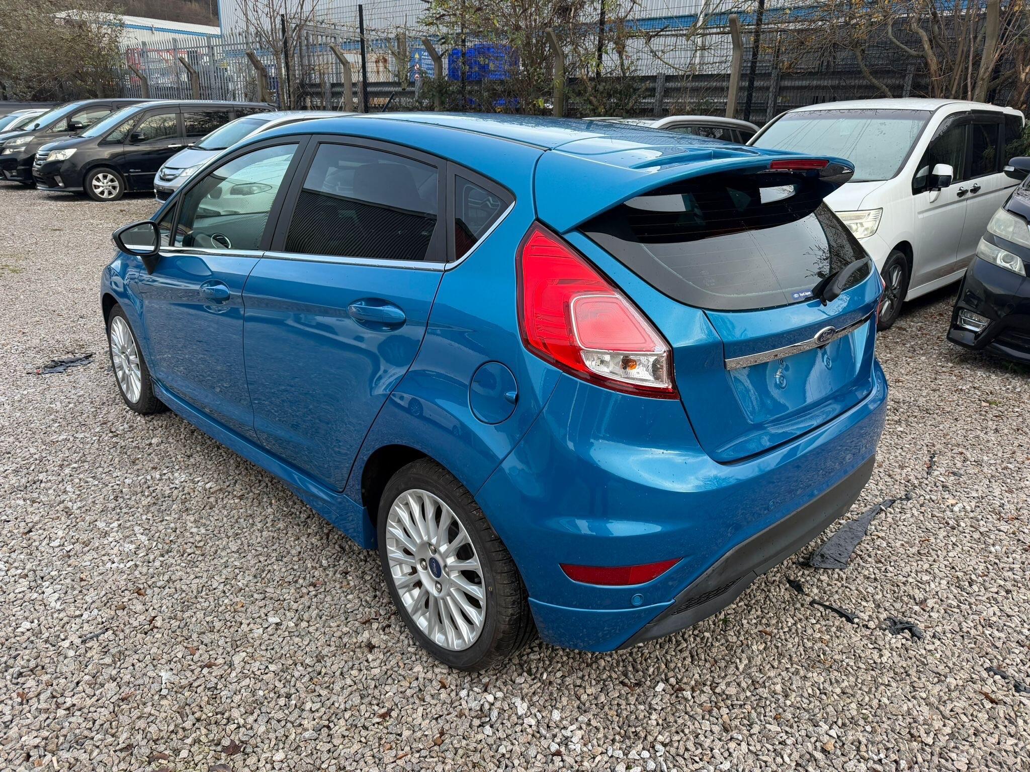 Ford Fiesta - Image 6