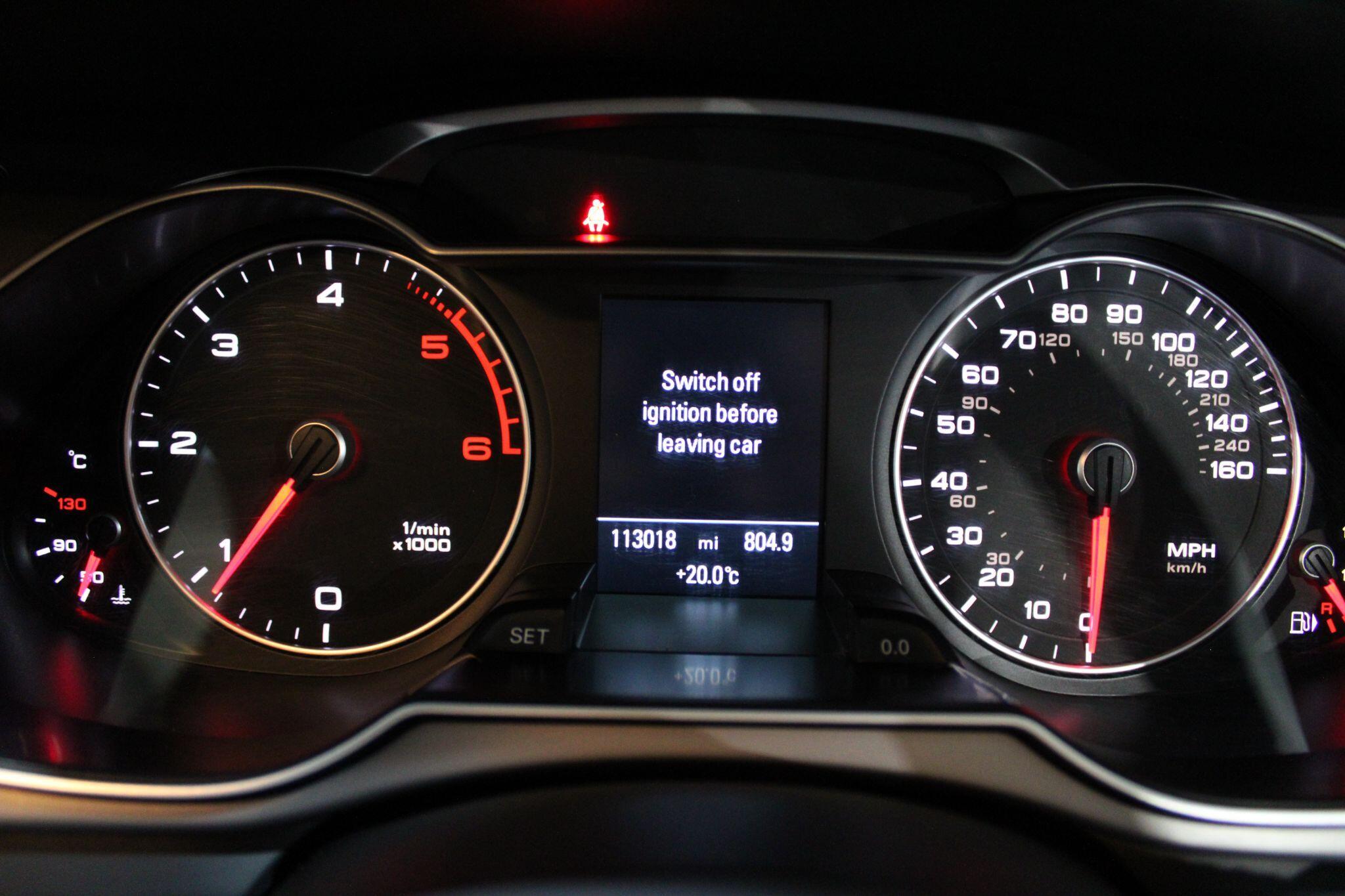 Audi A4 - Image 8