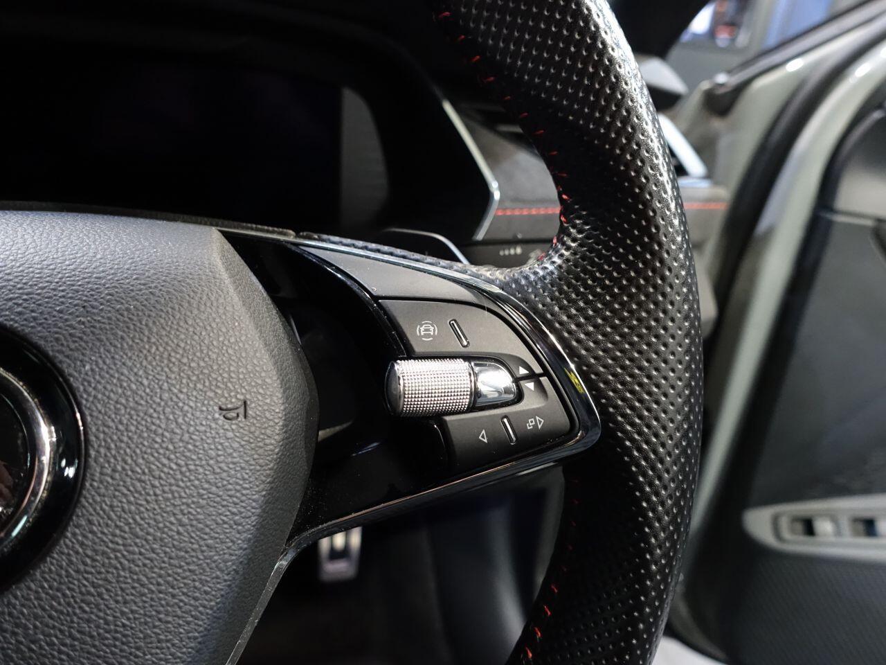 Skoda Octavia - Image 26