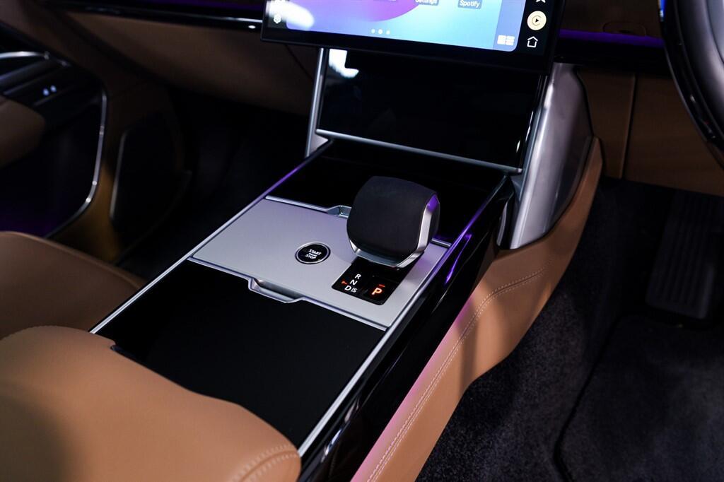 Land Rover Range Rover - Image 31