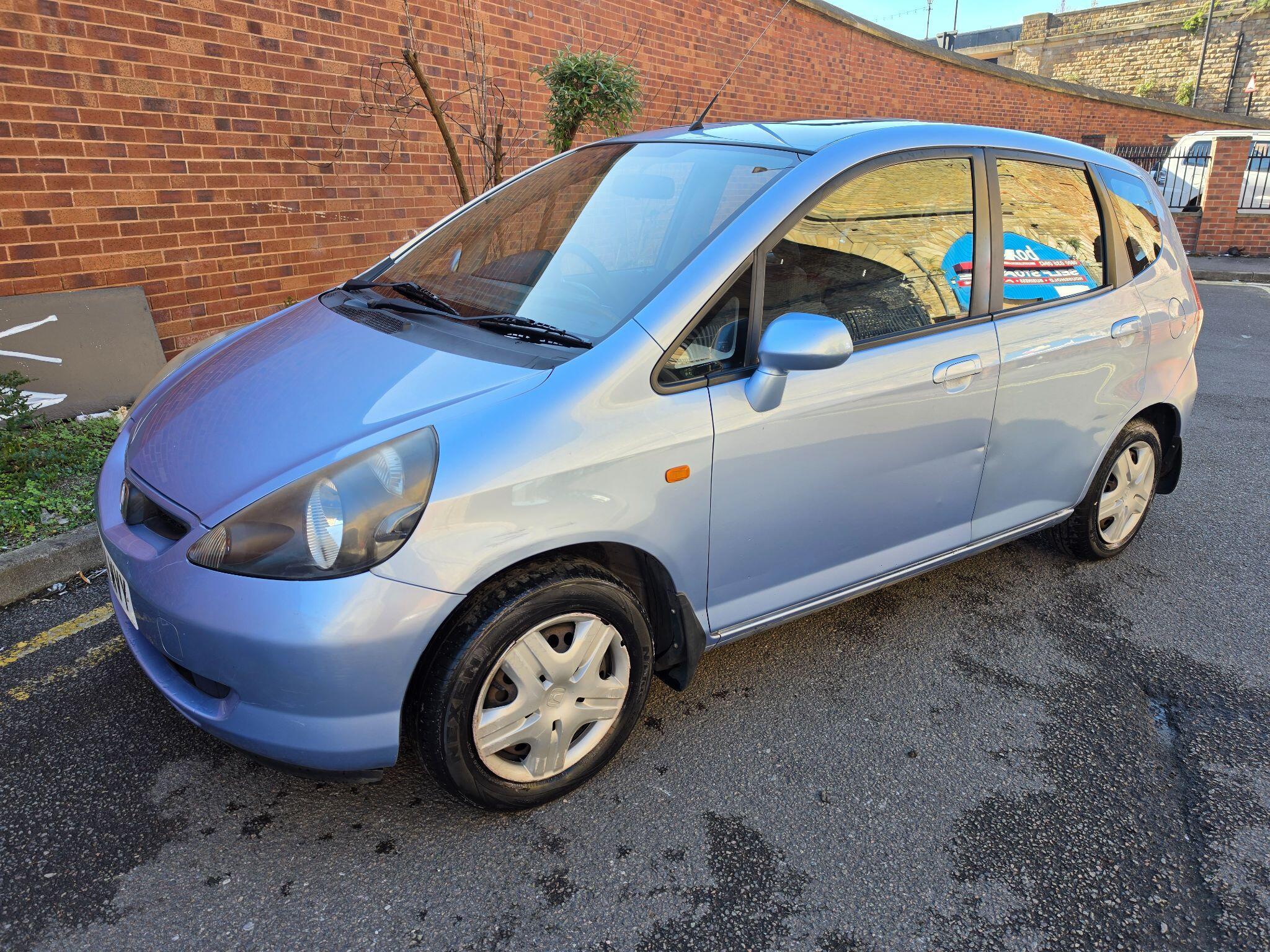 Honda Jazz - Image 18