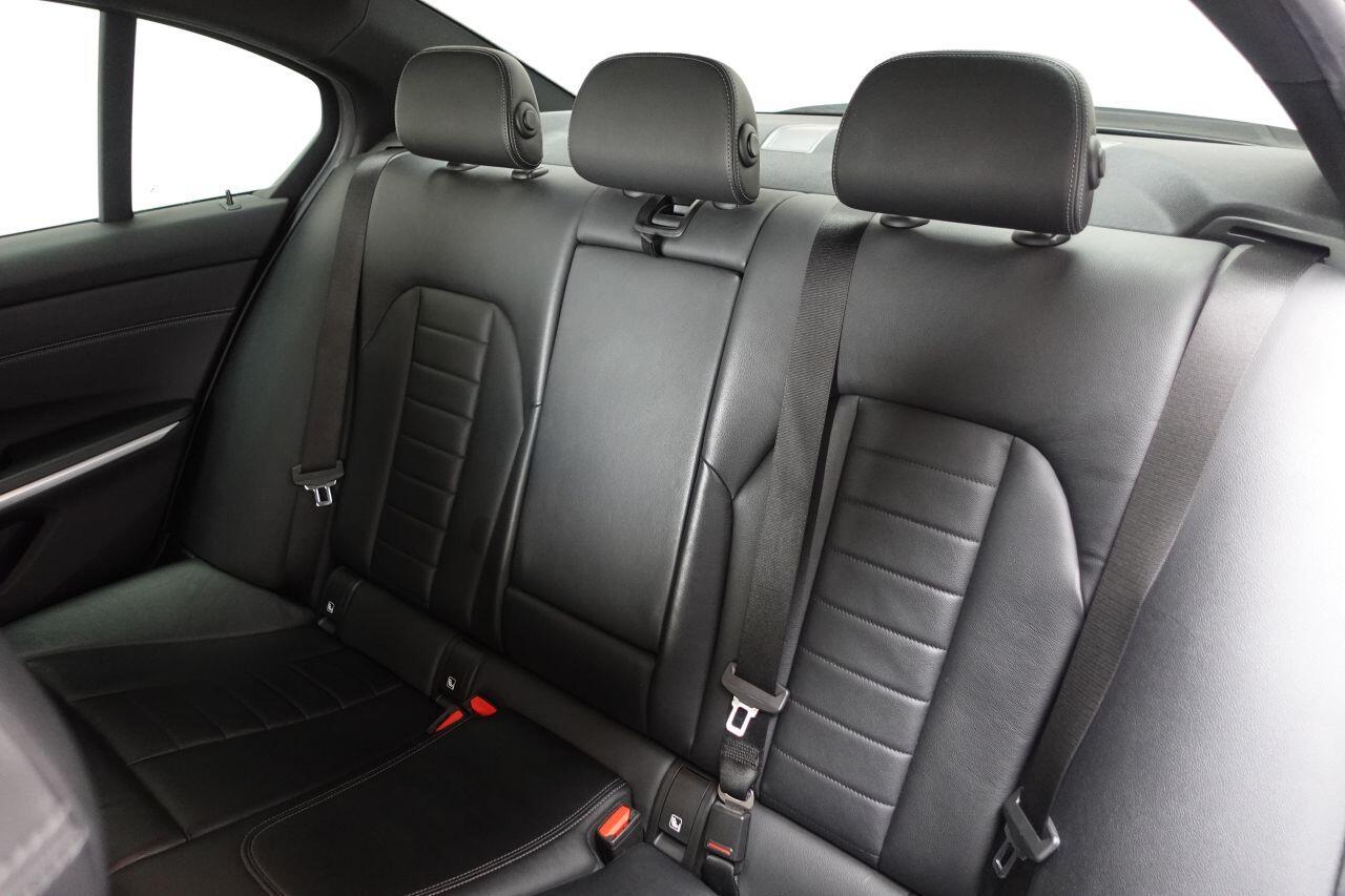 BMW 3 Series - Image 19