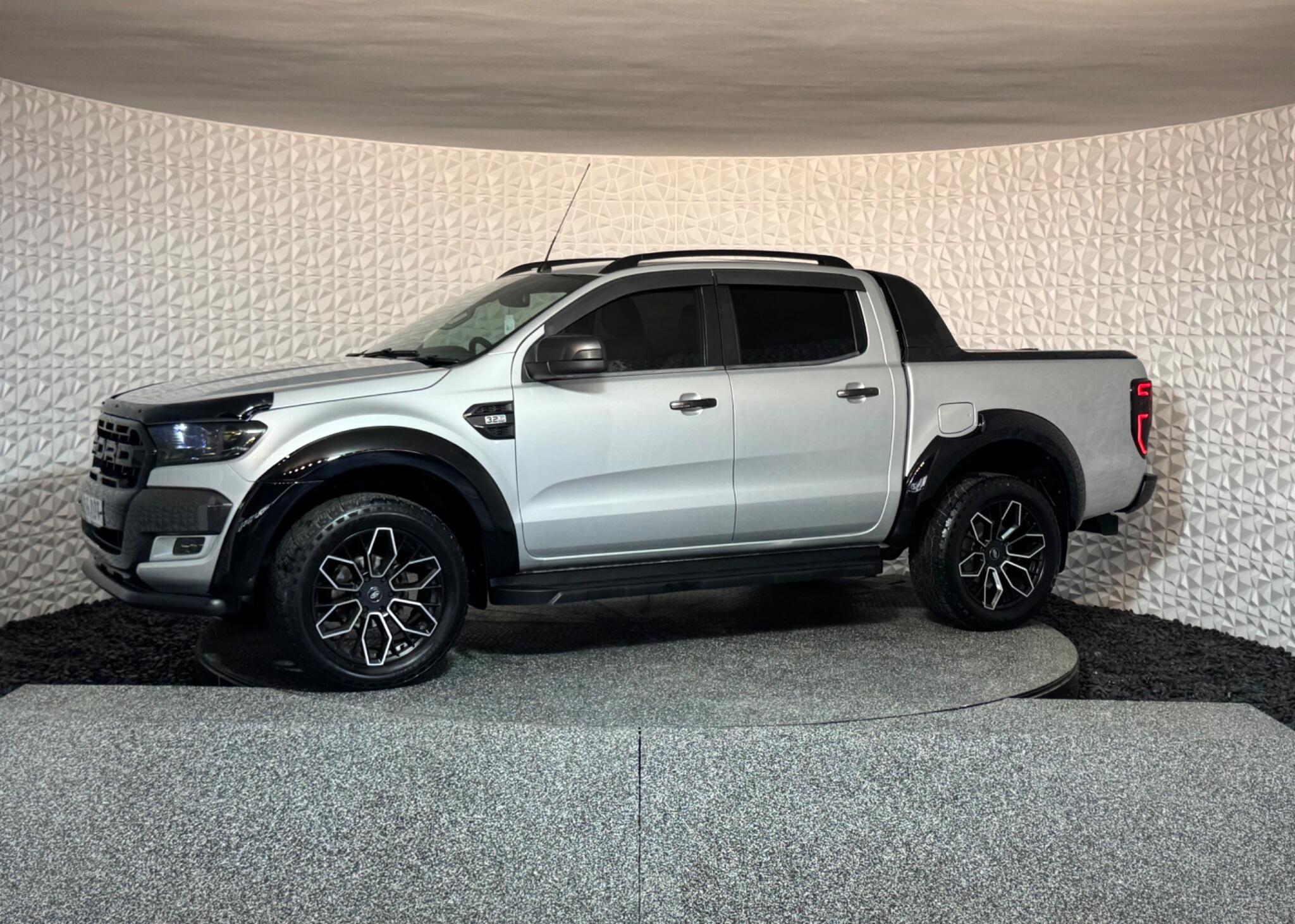 Ford Ranger - Image 19
