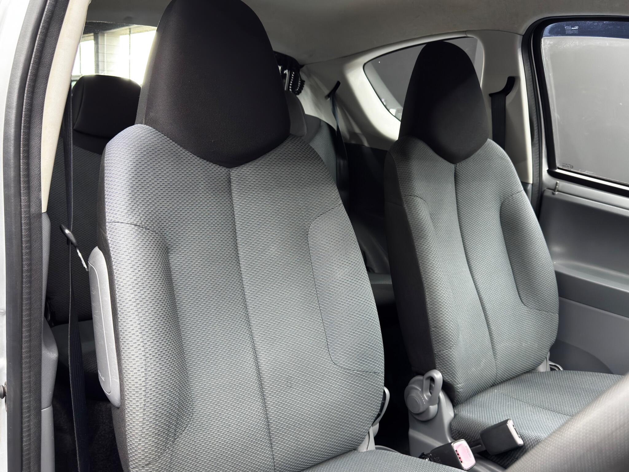 Toyota Aygo - Image 12