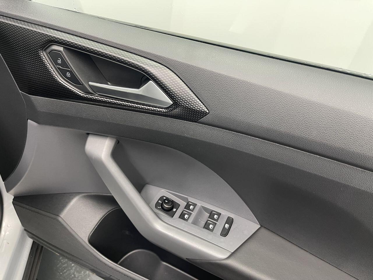 Volkswagen T-Cross - Image 27