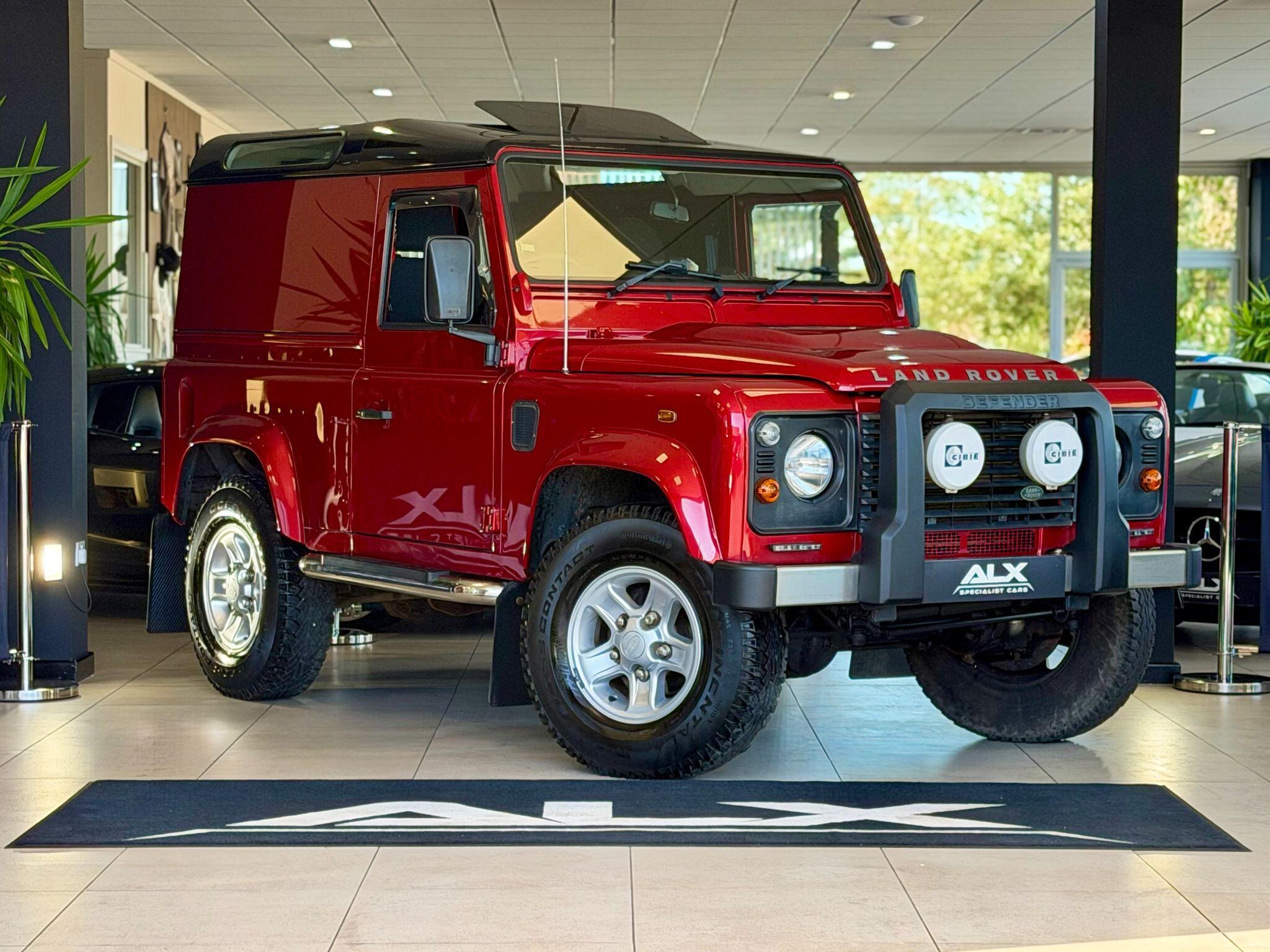 Land Rover Defender 90 - Image 5