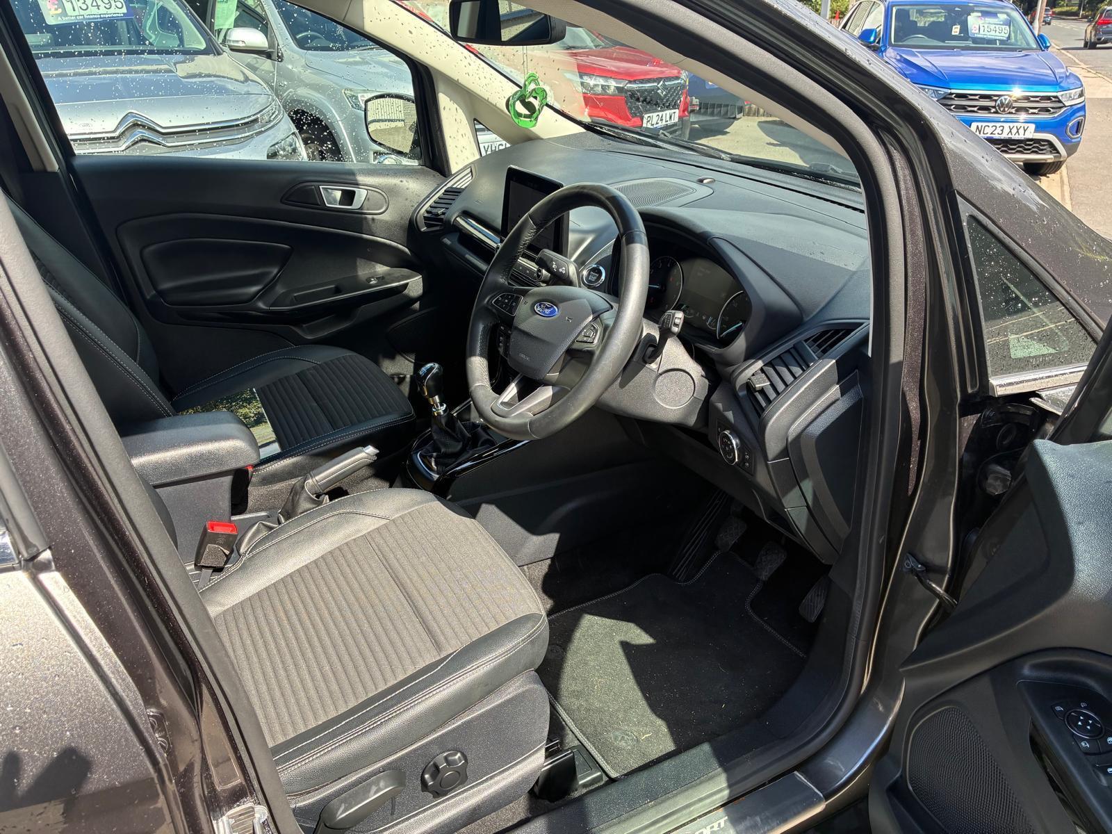 Ford Ecosport - Image 3