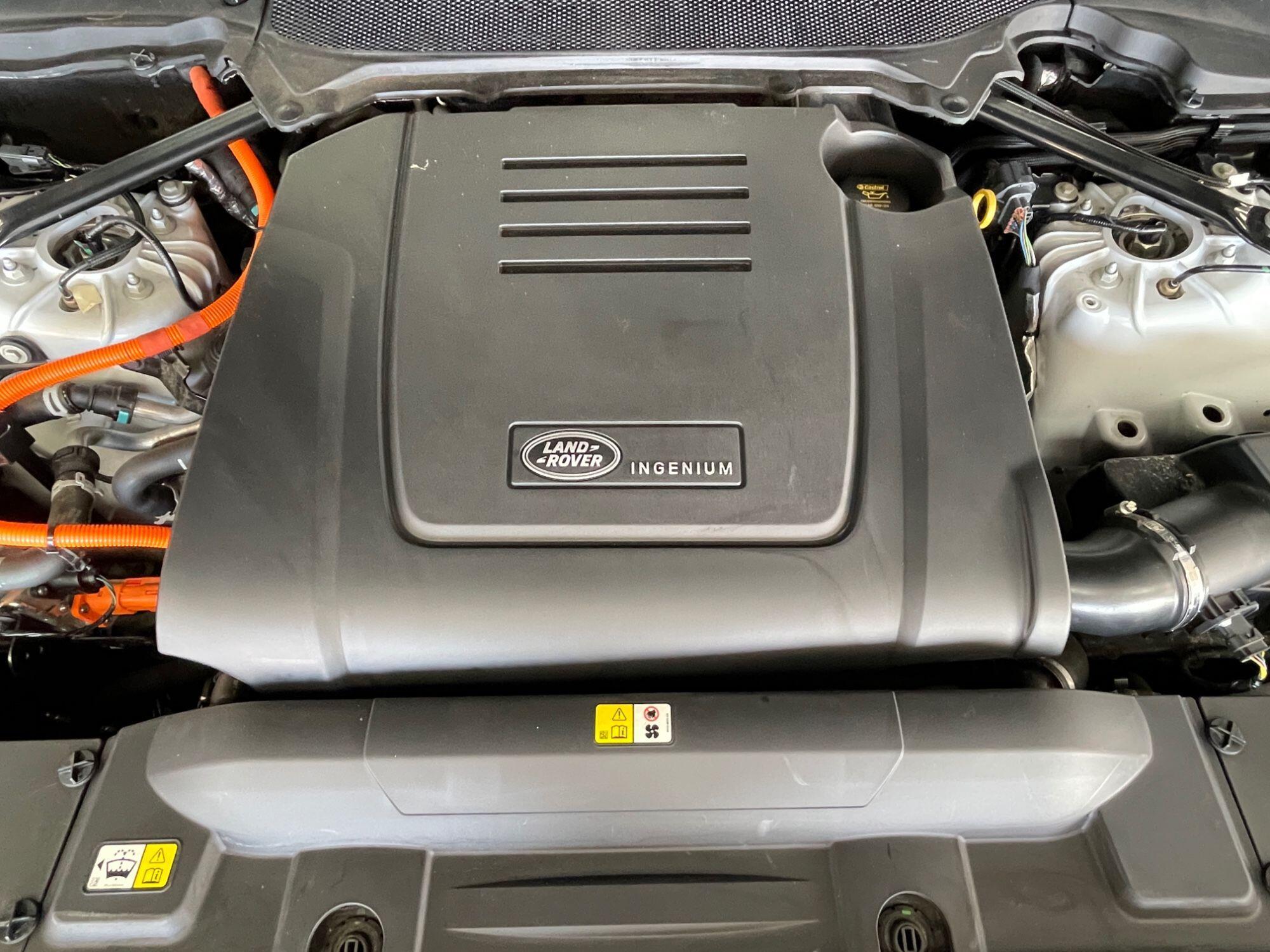Land Rover RANGE ROVER P400 HSE - Image 20