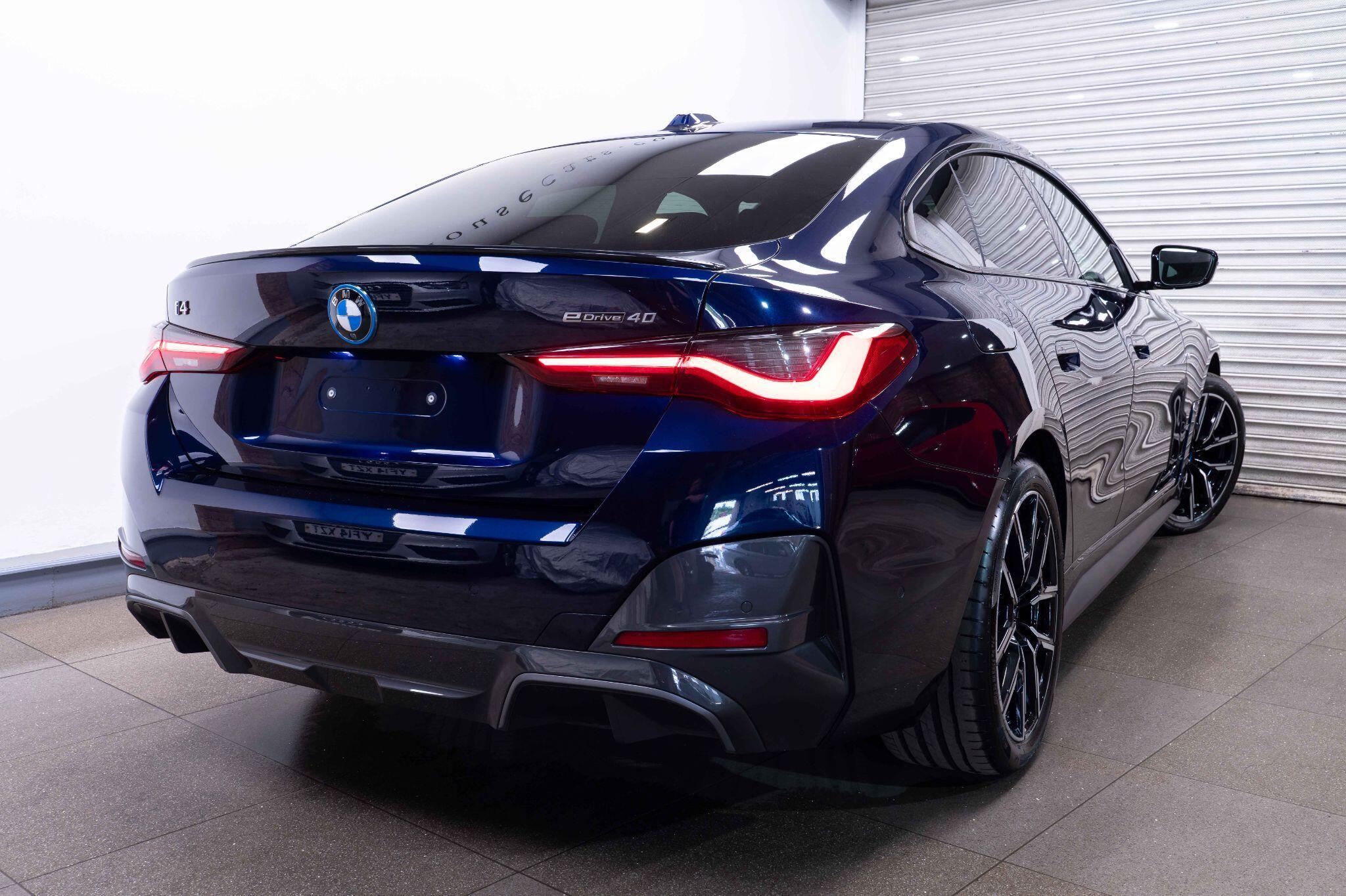 BMW I4 - Image 2