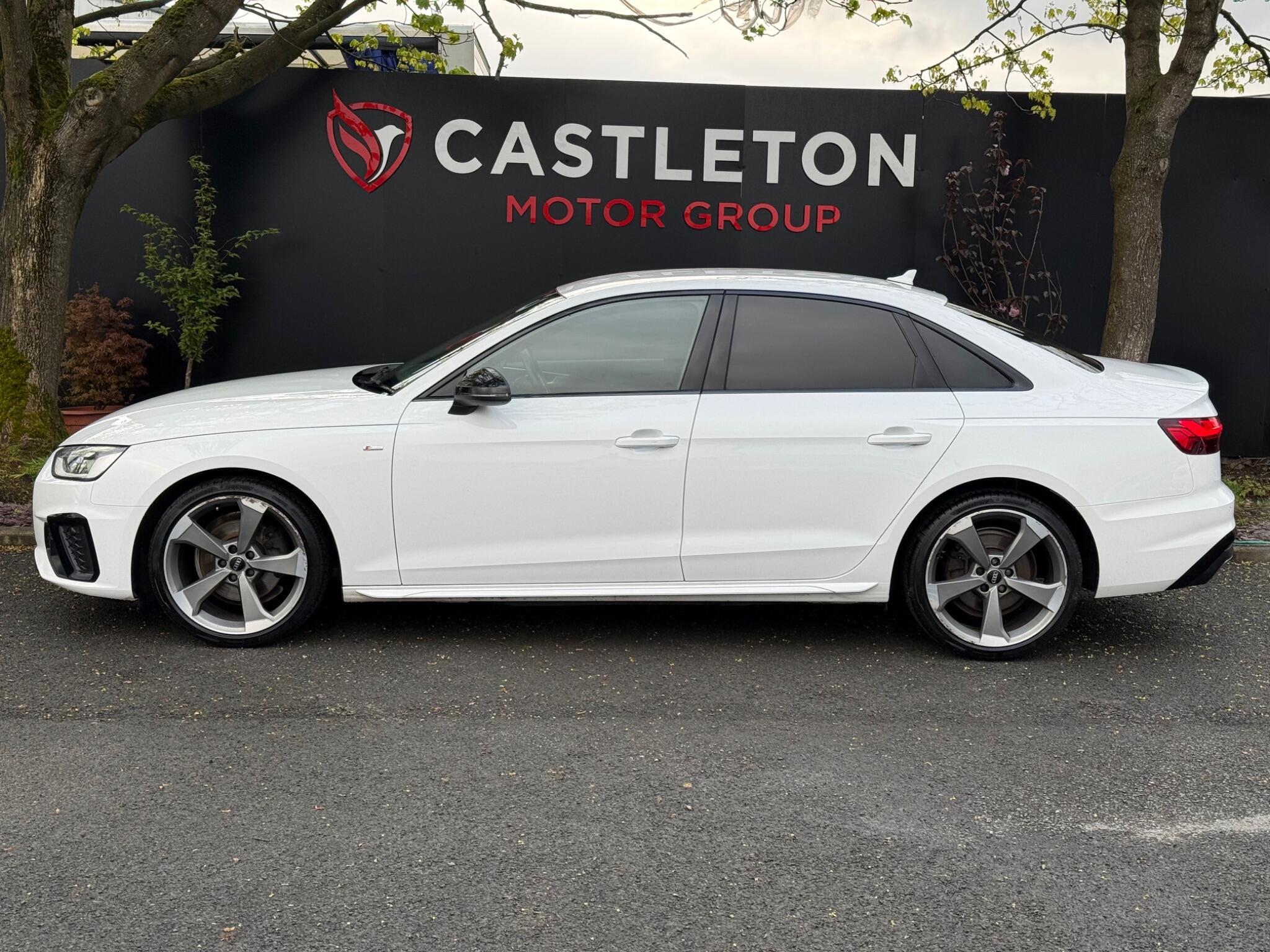 Audi A4 - Image 10