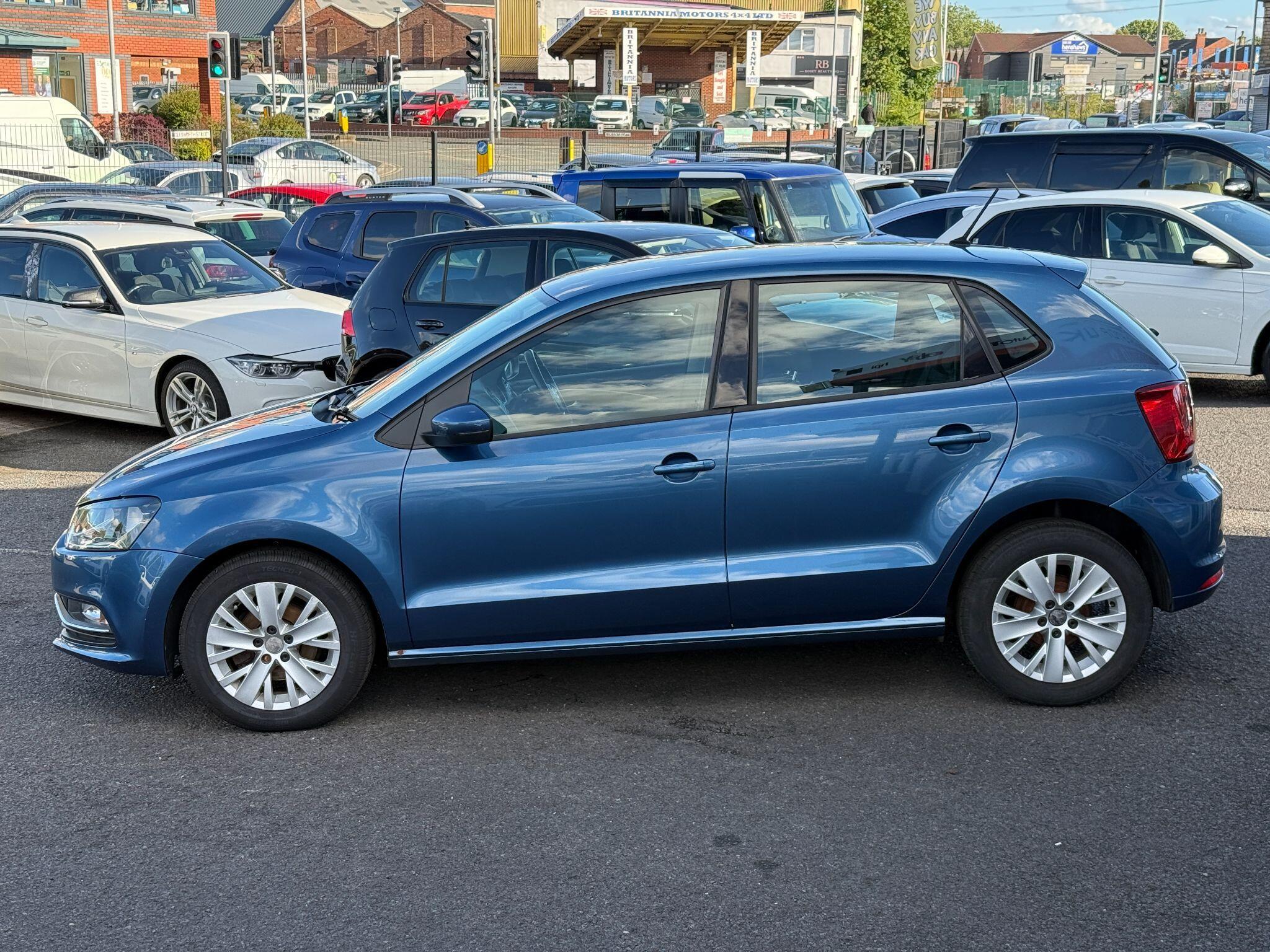 Volkswagen Polo - Image 15