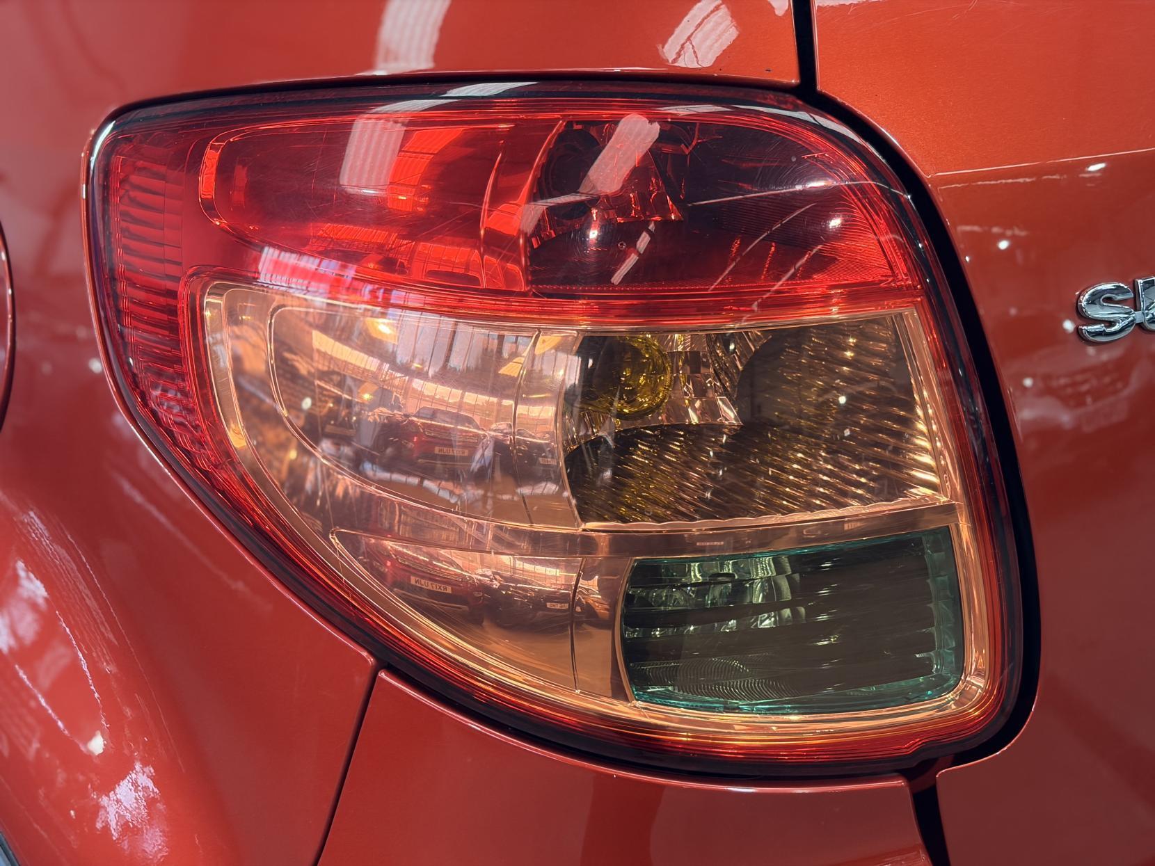 Suzuki SX4 - Image 11