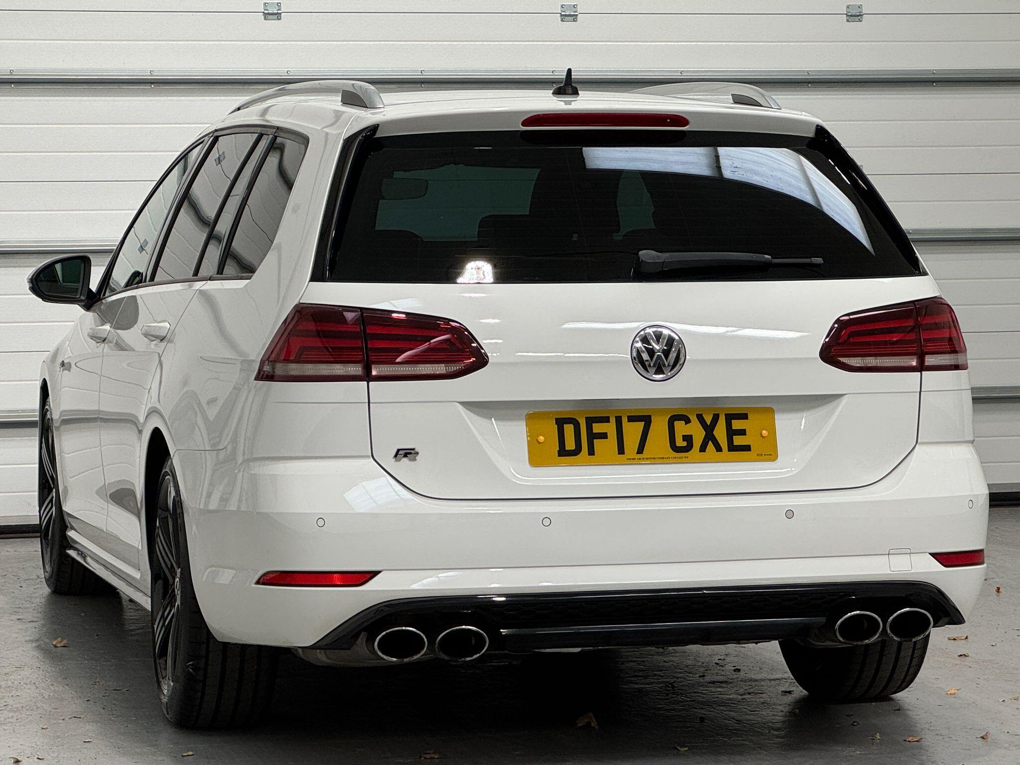 Volkswagen Golf - Image 14