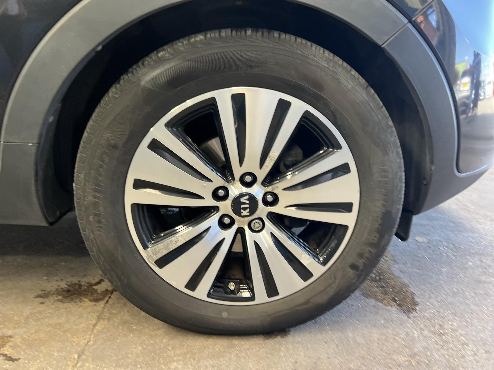 Kia Sportage - Image 8