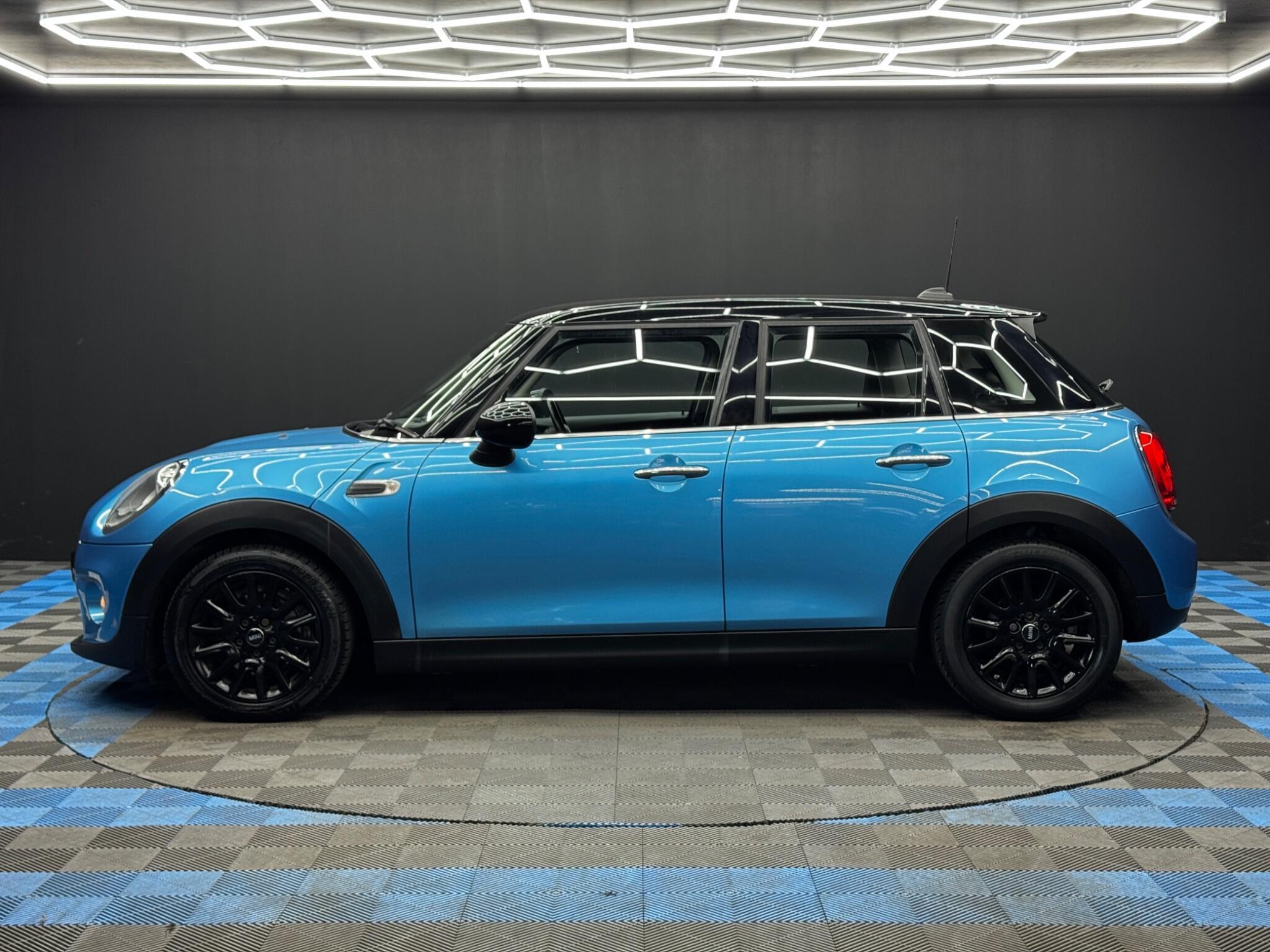 MINI Hatch - Image 8